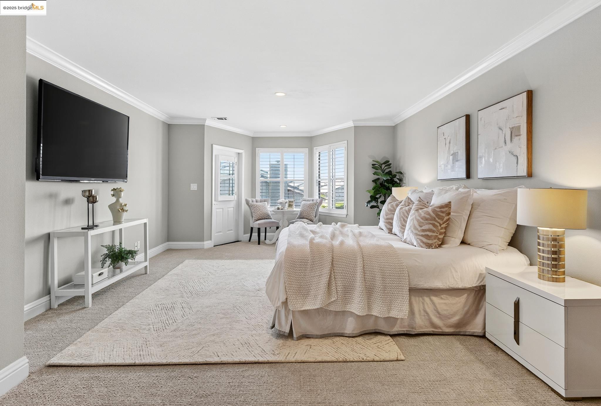 Detail Gallery Image 33 of 54 For 64 Schooner Hl, Oakland,  CA 94618 - 4 Beds | 3/1 Baths