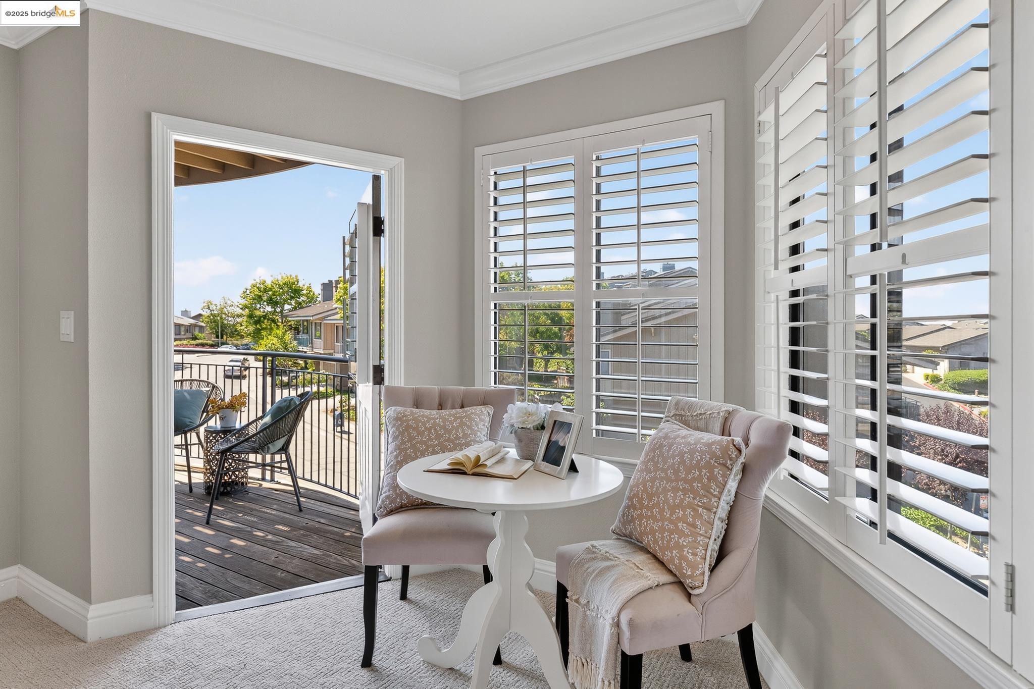 Detail Gallery Image 35 of 54 For 64 Schooner Hl, Oakland,  CA 94618 - 4 Beds | 3/1 Baths