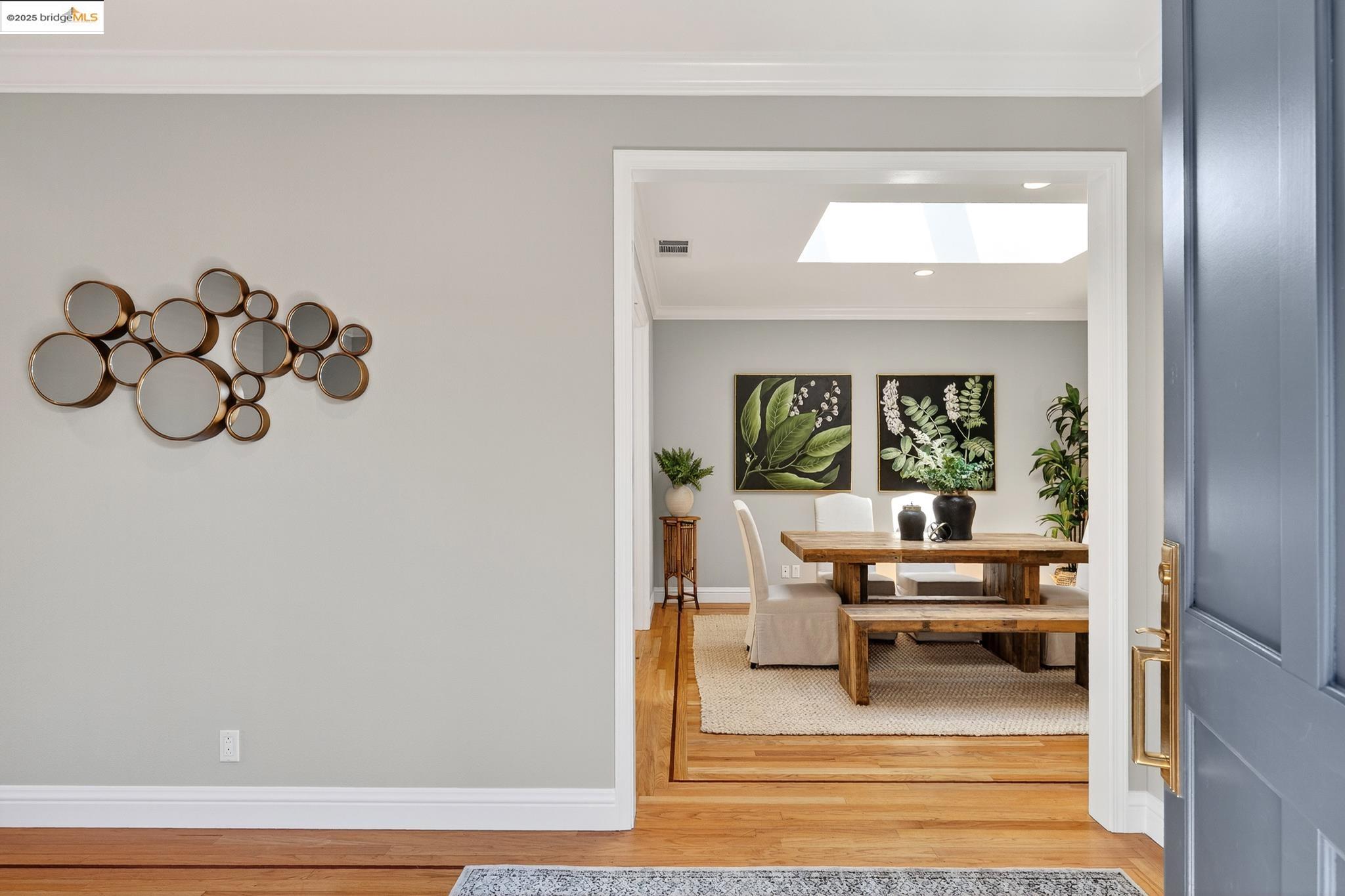 Detail Gallery Image 51 of 54 For 64 Schooner Hl, Oakland,  CA 94618 - 4 Beds | 3/1 Baths