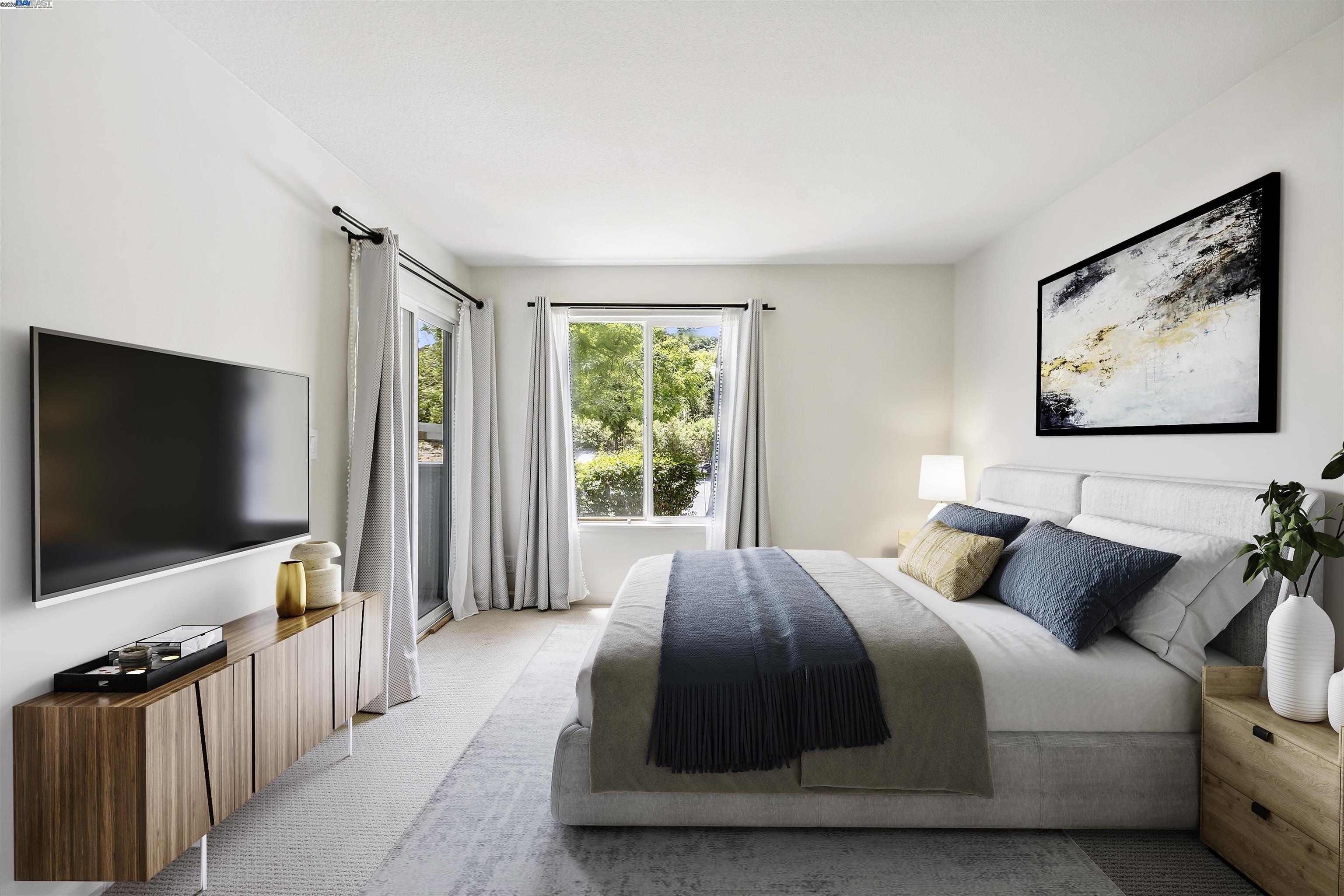 Detail Gallery Image 10 of 27 For 760 Canyon Oaks Dr #D,  Oakland,  CA 94605 - 2 Beds | 2 Baths