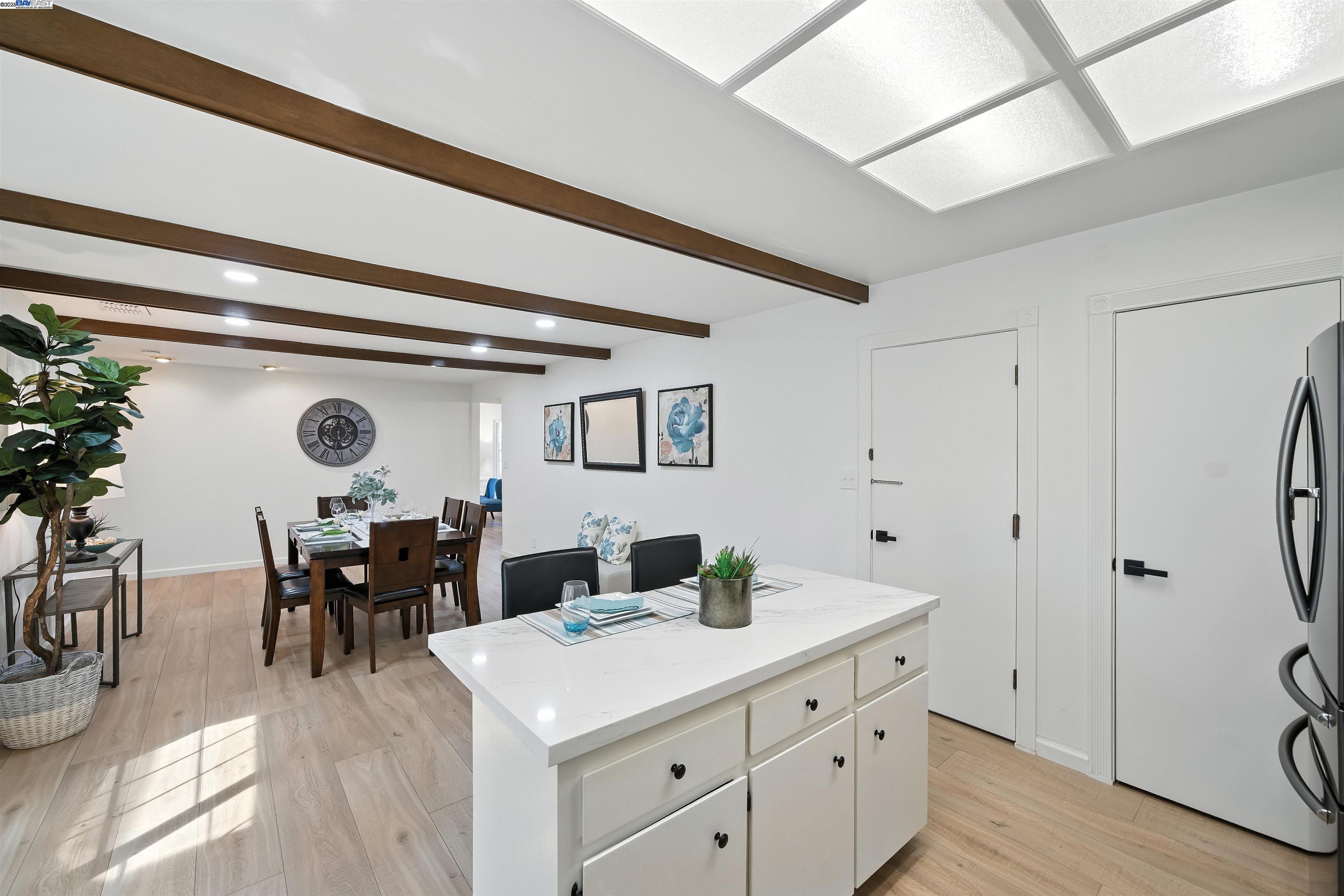 Detail Gallery Image 9 of 37 For 32302 Ruth Ct, Union City,  CA 94587 - 3 Beds | 2 Baths