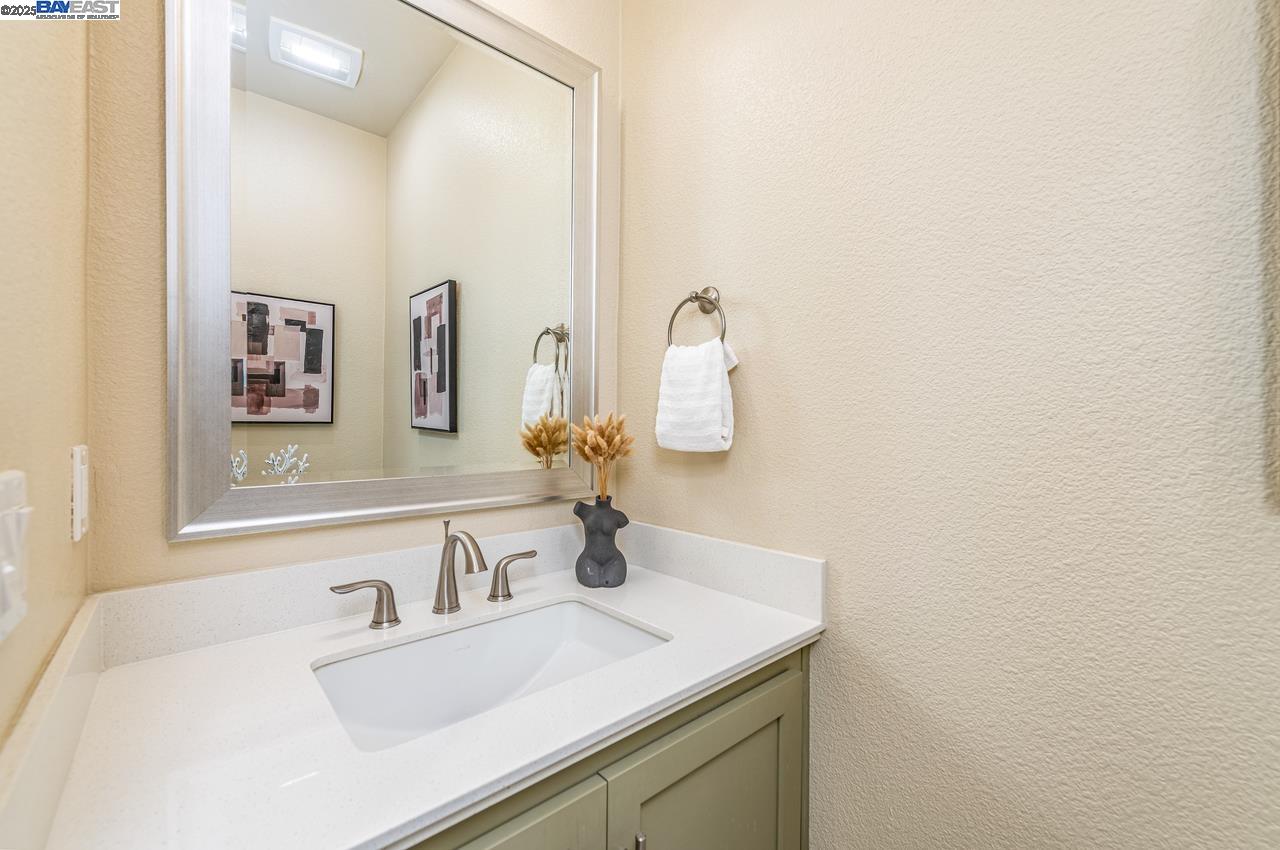 Detail Gallery Image 17 of 50 For 319 Basswood Cmn #15,  Livermore,  CA 94551 - 2 Beds | 2/1 Baths