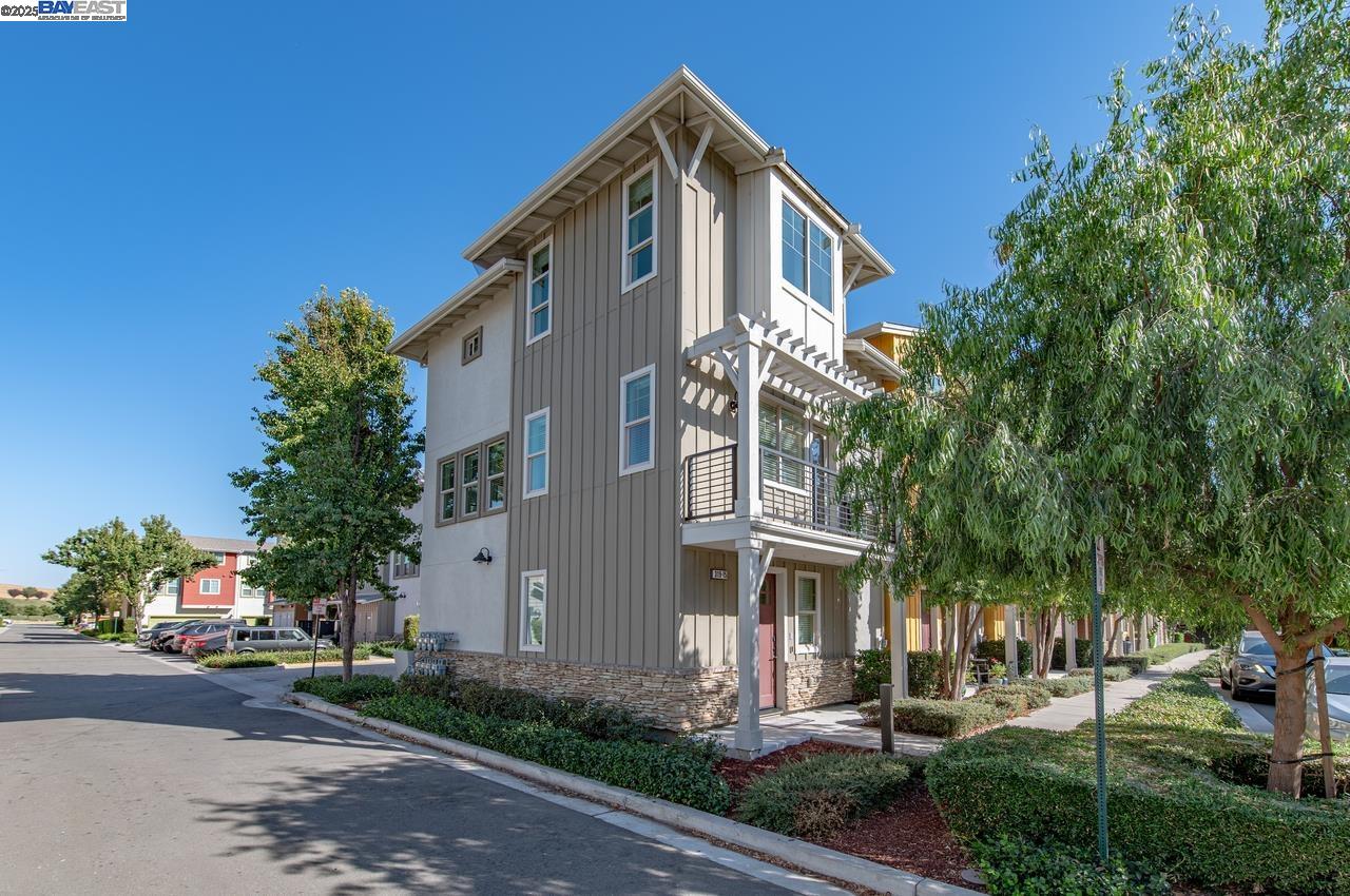 Detail Gallery Image 28 of 50 For 319 Basswood Cmn #15,  Livermore,  CA 94551 - 2 Beds | 2/1 Baths