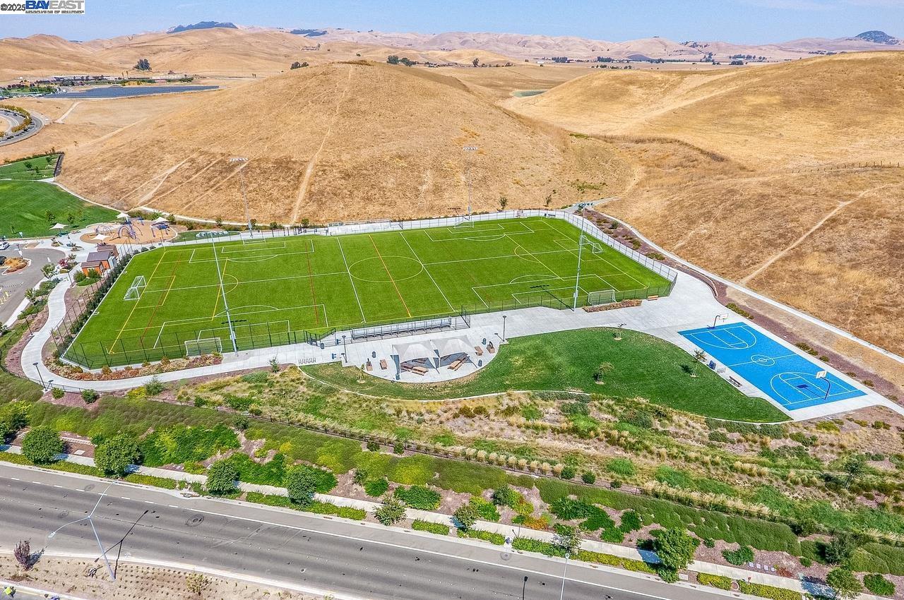 Detail Gallery Image 30 of 50 For 319 Basswood Cmn #15,  Livermore,  CA 94551 - 2 Beds | 2/1 Baths