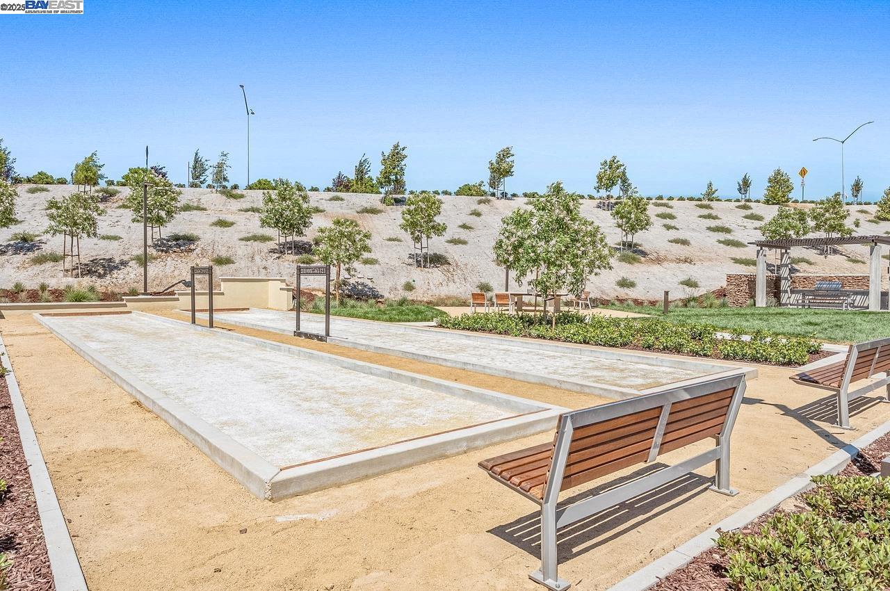 Detail Gallery Image 32 of 50 For 319 Basswood Cmn #15,  Livermore,  CA 94551 - 2 Beds | 2/1 Baths