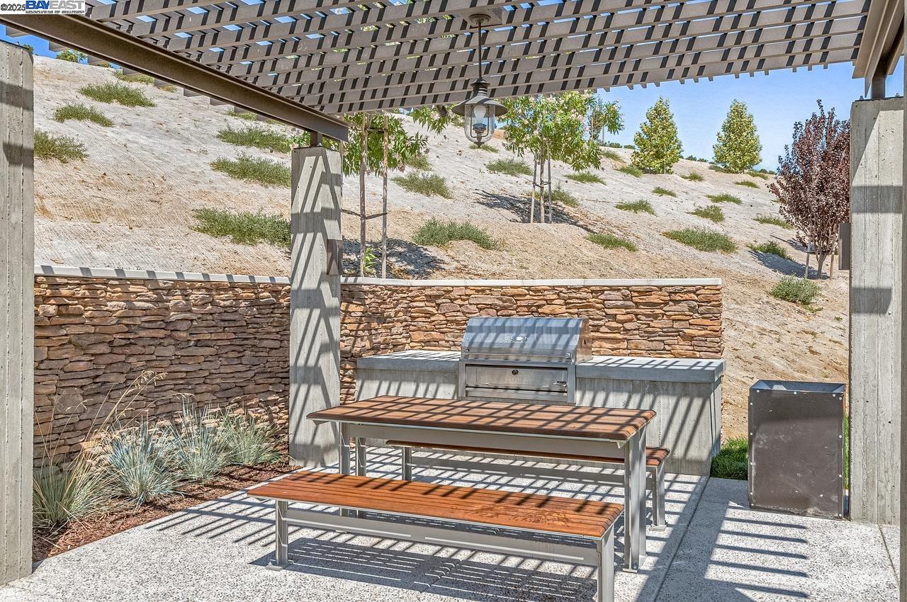 Detail Gallery Image 33 of 50 For 319 Basswood Cmn #15,  Livermore,  CA 94551 - 2 Beds | 2/1 Baths