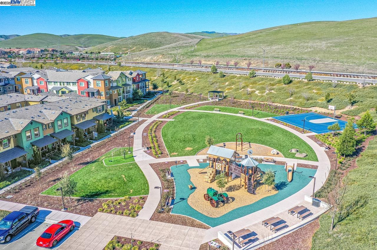 Detail Gallery Image 44 of 50 For 319 Basswood Cmn #15,  Livermore,  CA 94551 - 2 Beds | 2/1 Baths