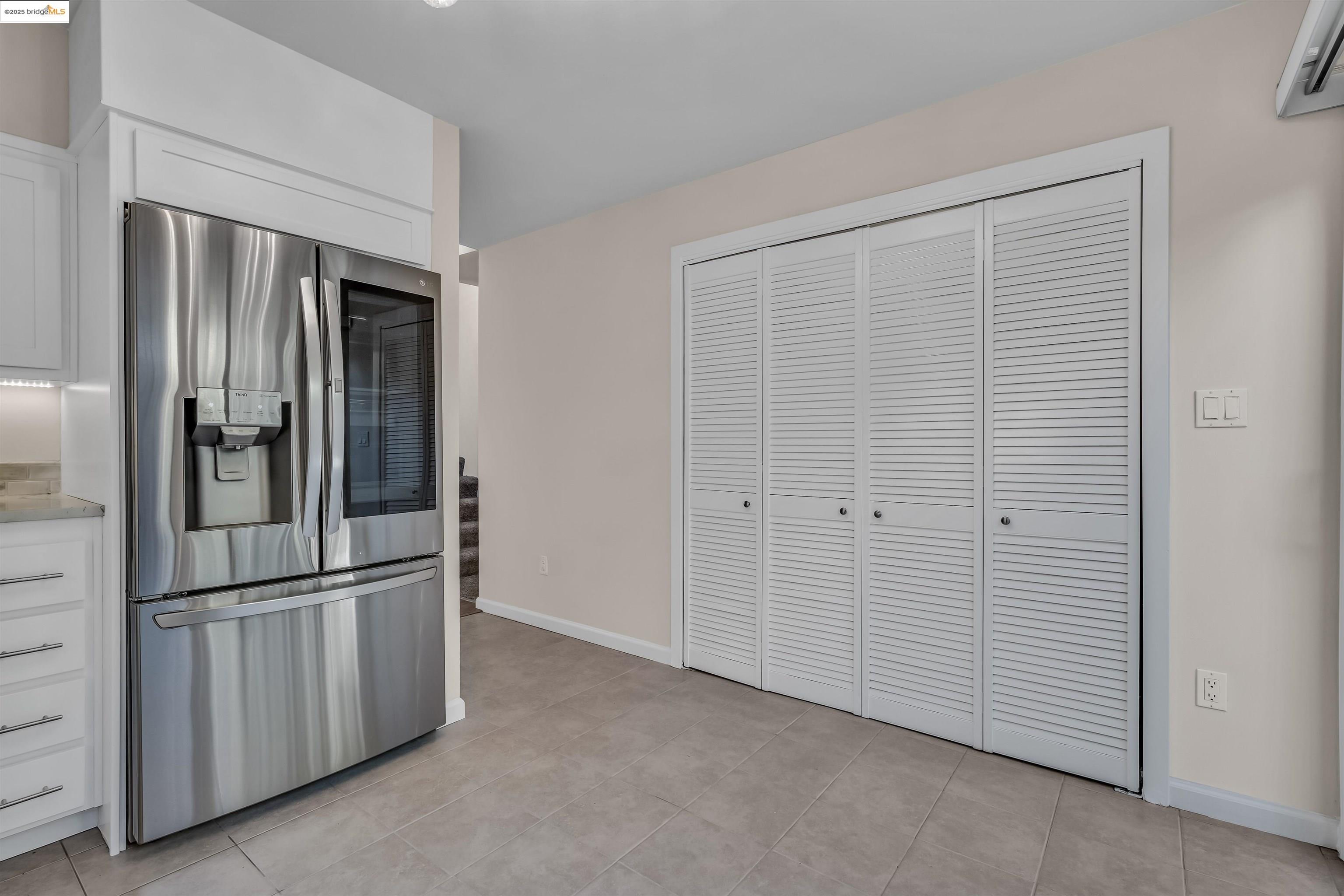 Detail Gallery Image 25 of 59 For 57 Sereno Cir, Oakland,  CA 94619 - 2 Beds | 2 Baths