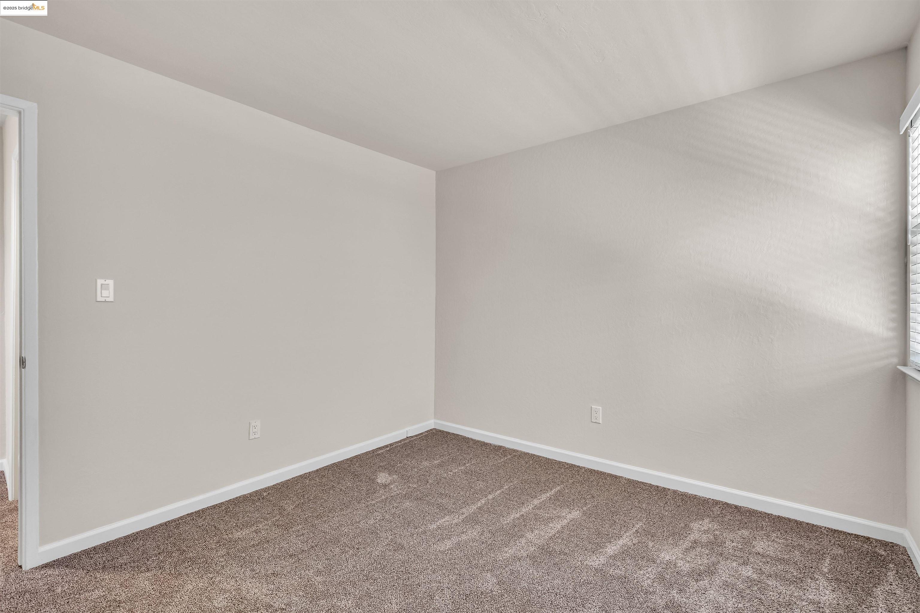 Detail Gallery Image 39 of 59 For 57 Sereno Cir, Oakland,  CA 94619 - 2 Beds | 2 Baths