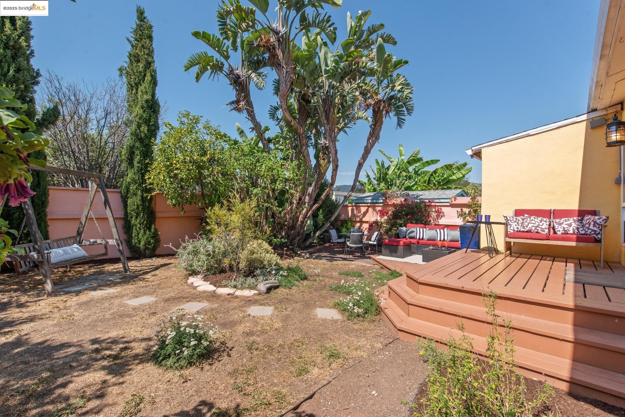 Detail Gallery Image 22 of 28 For 2721 Best Ave., Oakland,  CA 94619 - 2 Beds | 1 Baths