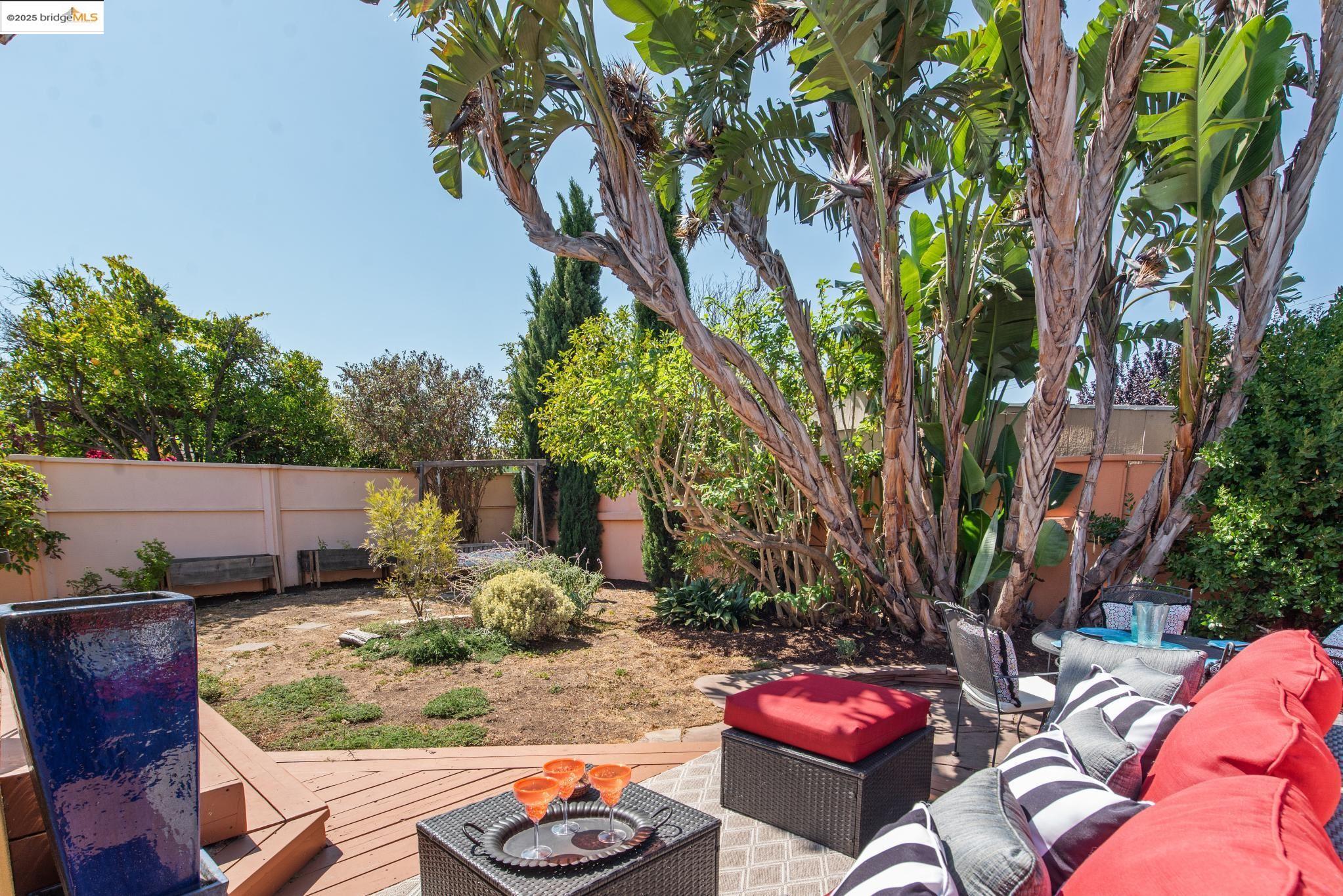 Detail Gallery Image 25 of 28 For 2721 Best Ave., Oakland,  CA 94619 - 2 Beds | 1 Baths