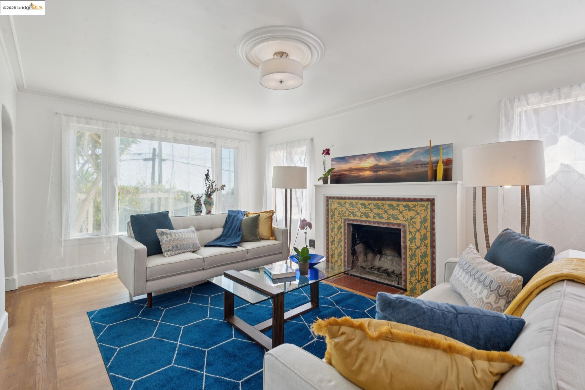 Detail Gallery Image 5 of 28 For 2721 Best Ave., Oakland,  CA 94619 - 2 Beds | 1 Baths