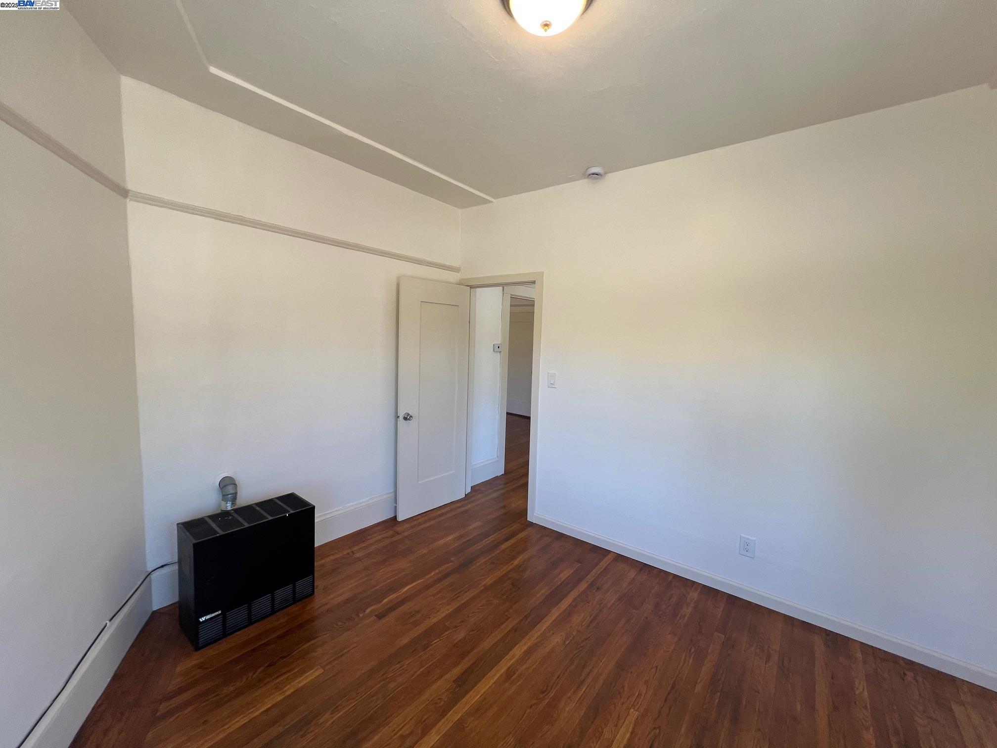 Detail Gallery Image 14 of 20 For Park Blvd #1,  Oakland,  CA 94606 - 1 Beds | 1 Baths