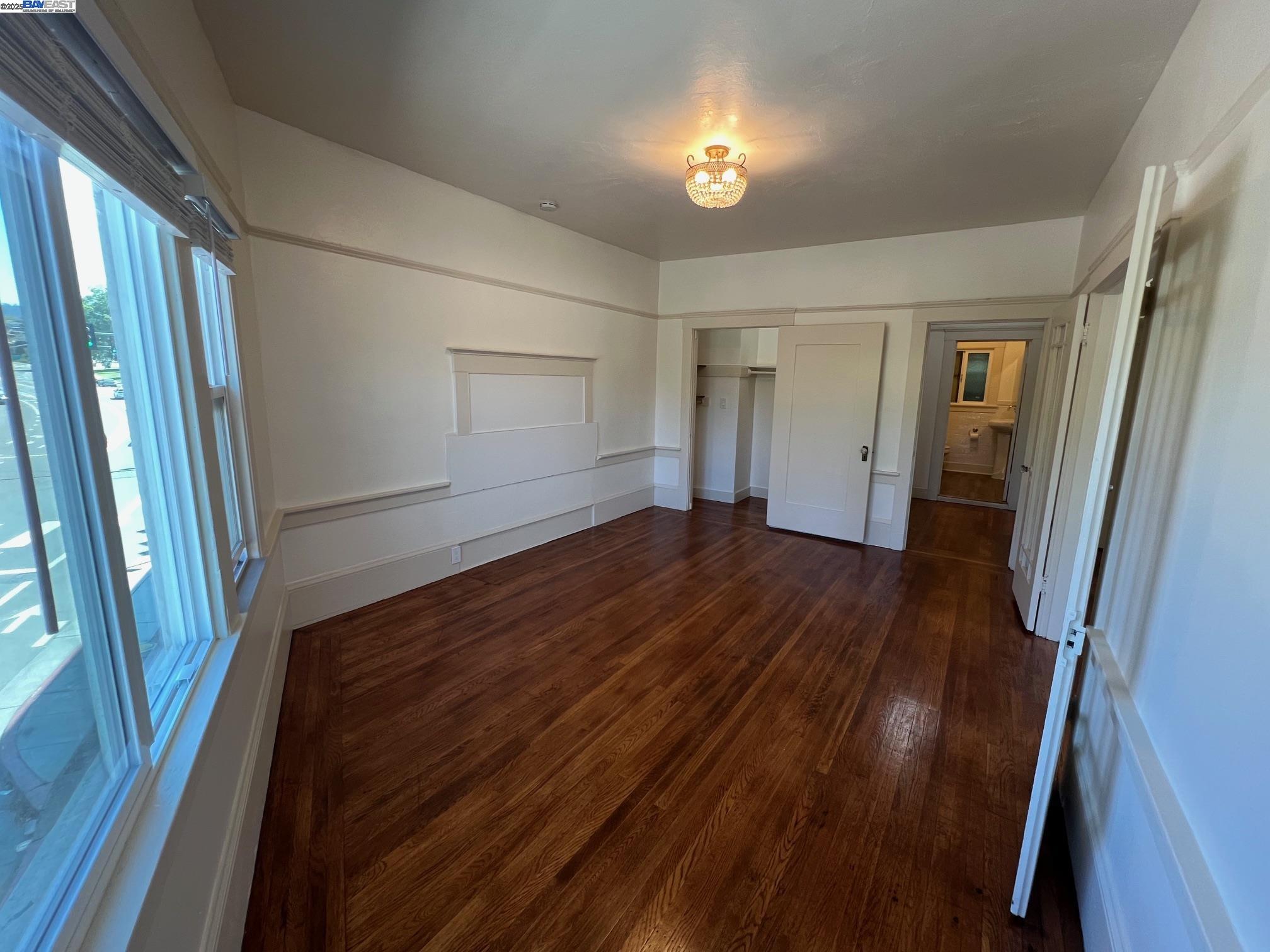 Detail Gallery Image 17 of 20 For Park Blvd #1,  Oakland,  CA 94606 - 1 Beds | 1 Baths