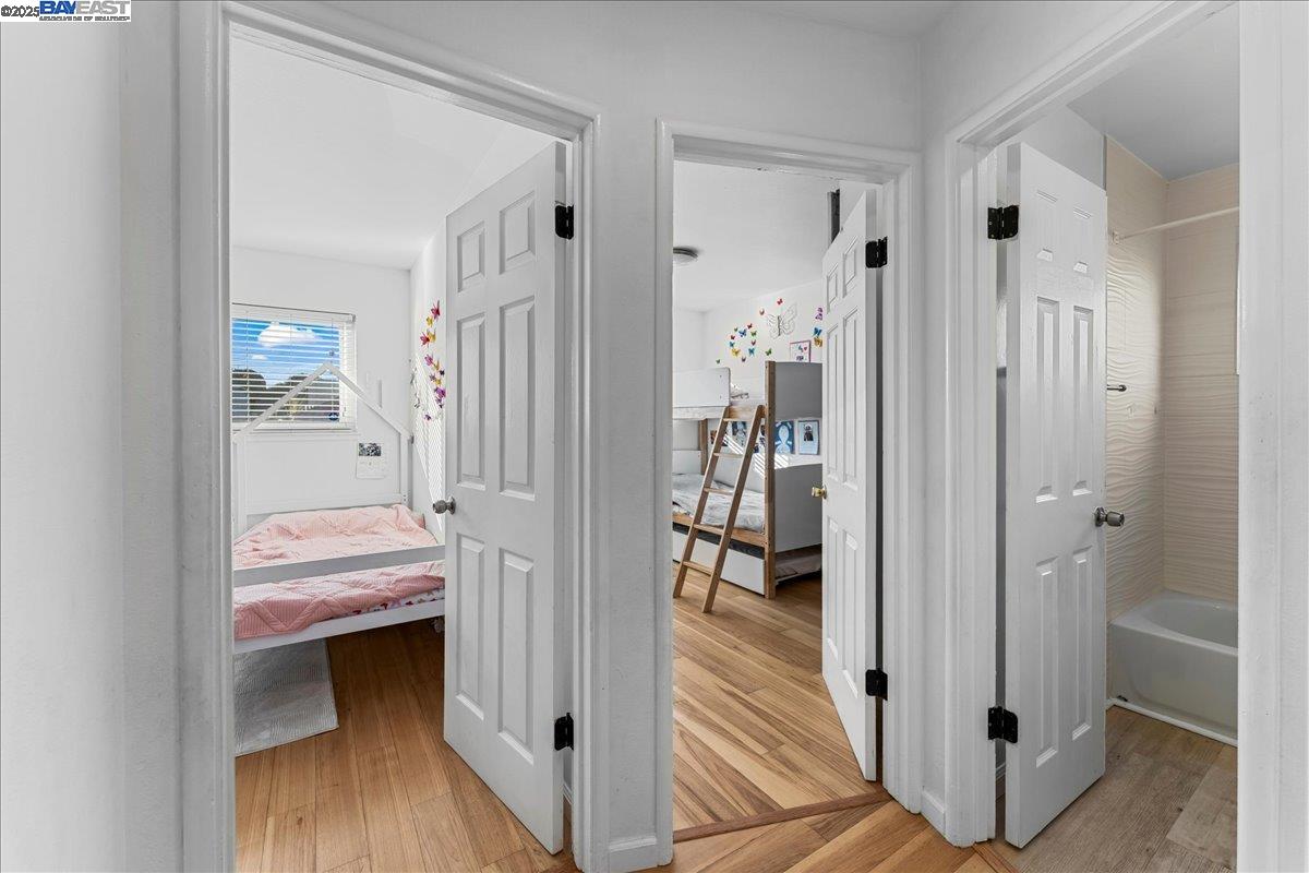 Detail Gallery Image 24 of 33 For 5121 Burlingame Ave, Richmond,  CA 94804 - 3 Beds | 1 Baths