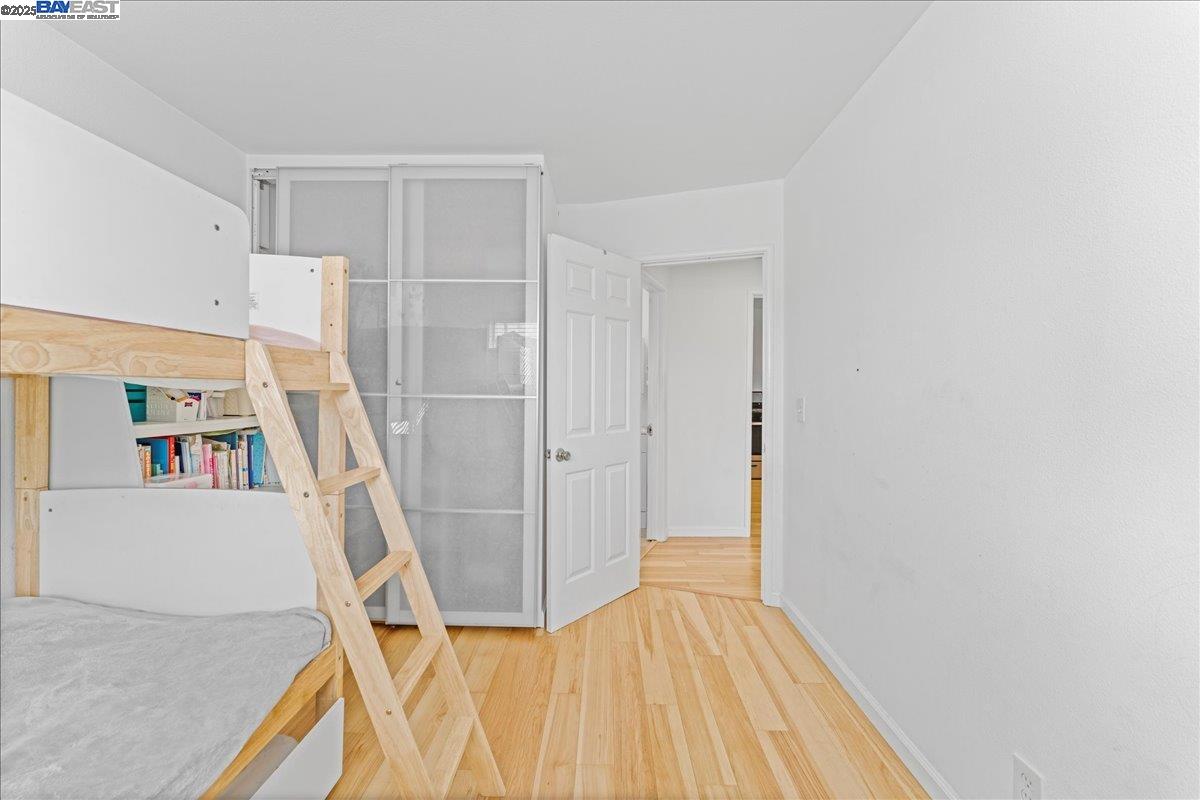 Detail Gallery Image 28 of 33 For 5121 Burlingame Ave, Richmond,  CA 94804 - 3 Beds | 1 Baths