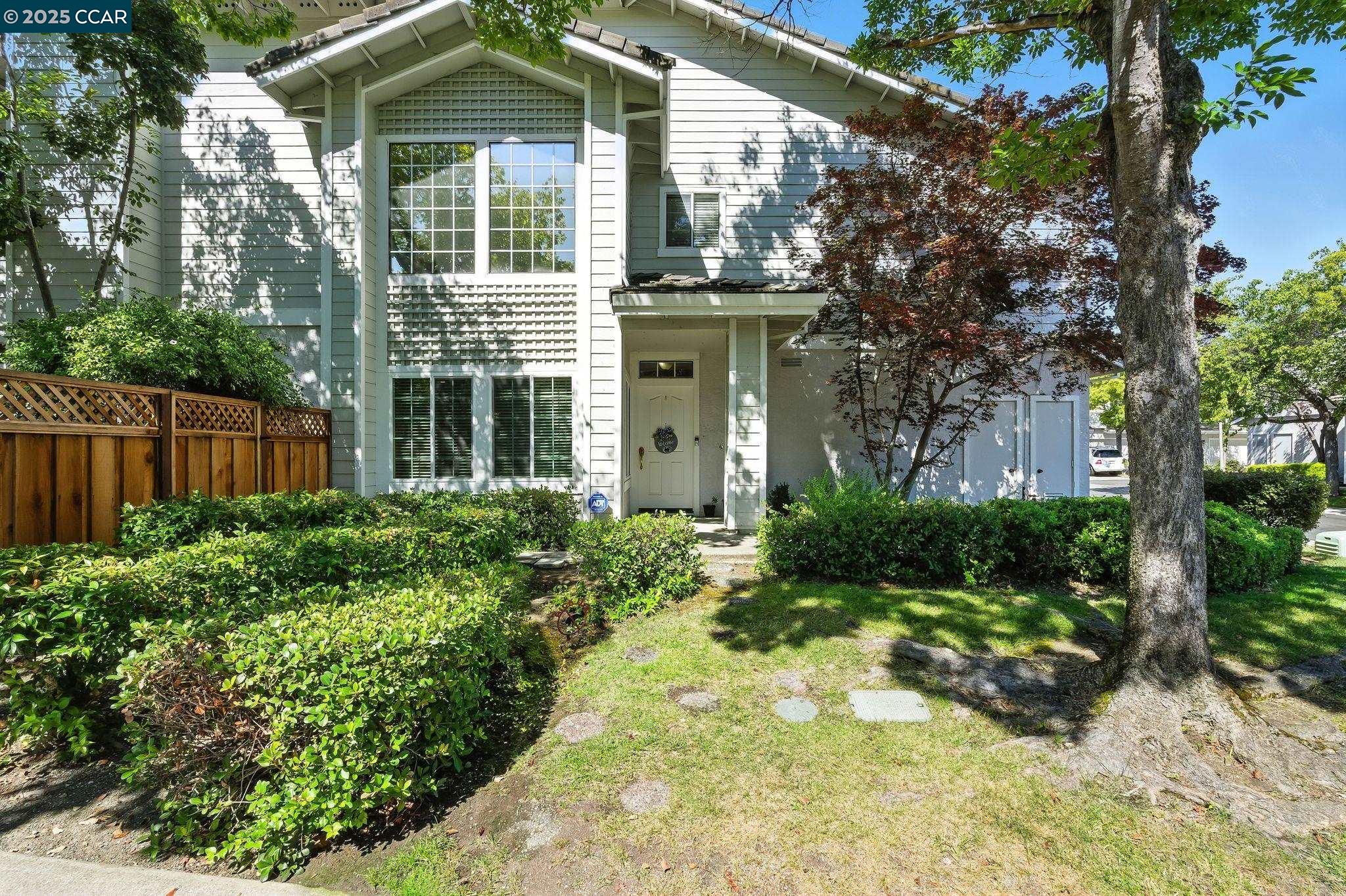 Detail Gallery Image 11 of 32 For 89 Amberfield Ln, Danville,  CA 94506 - 3 Beds | 2/1 Baths
