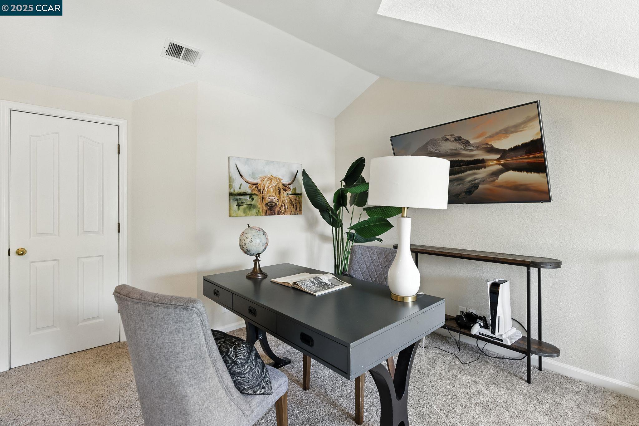 Detail Gallery Image 12 of 32 For 89 Amberfield Ln, Danville,  CA 94506 - 3 Beds | 2/1 Baths