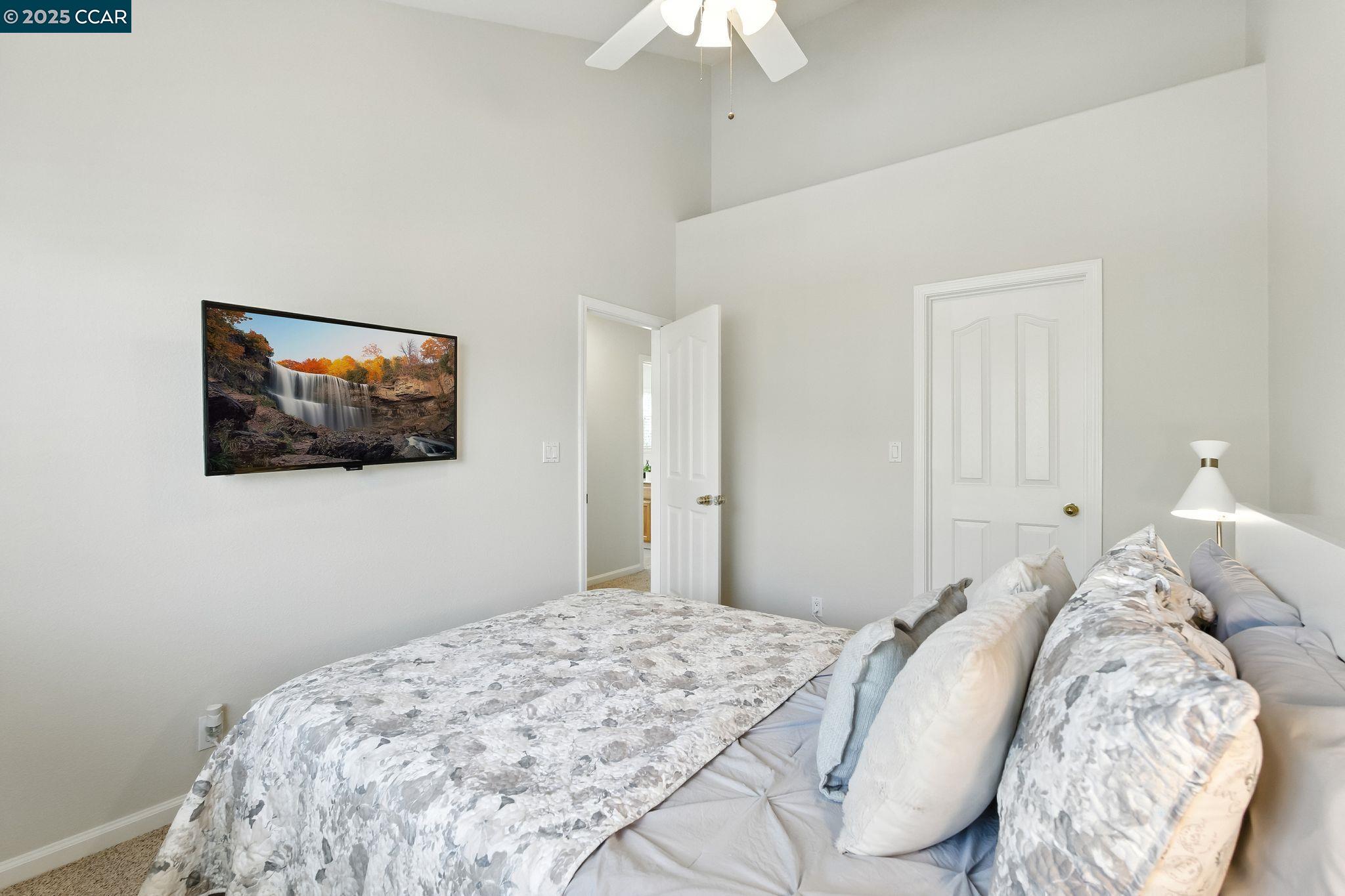 Detail Gallery Image 19 of 32 For 89 Amberfield Ln, Danville,  CA 94506 - 3 Beds | 2/1 Baths