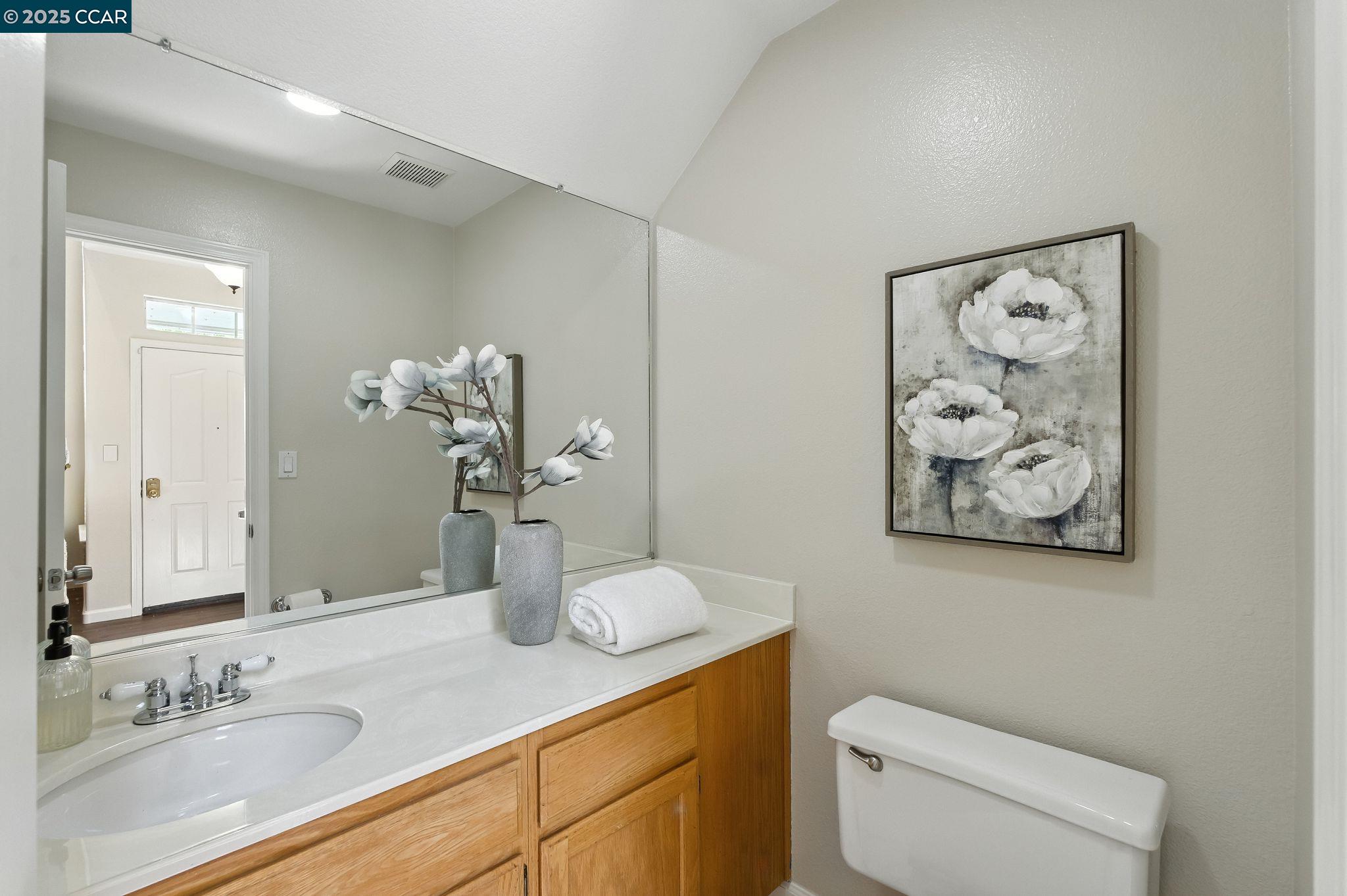 Detail Gallery Image 24 of 32 For 89 Amberfield Ln, Danville,  CA 94506 - 3 Beds | 2/1 Baths