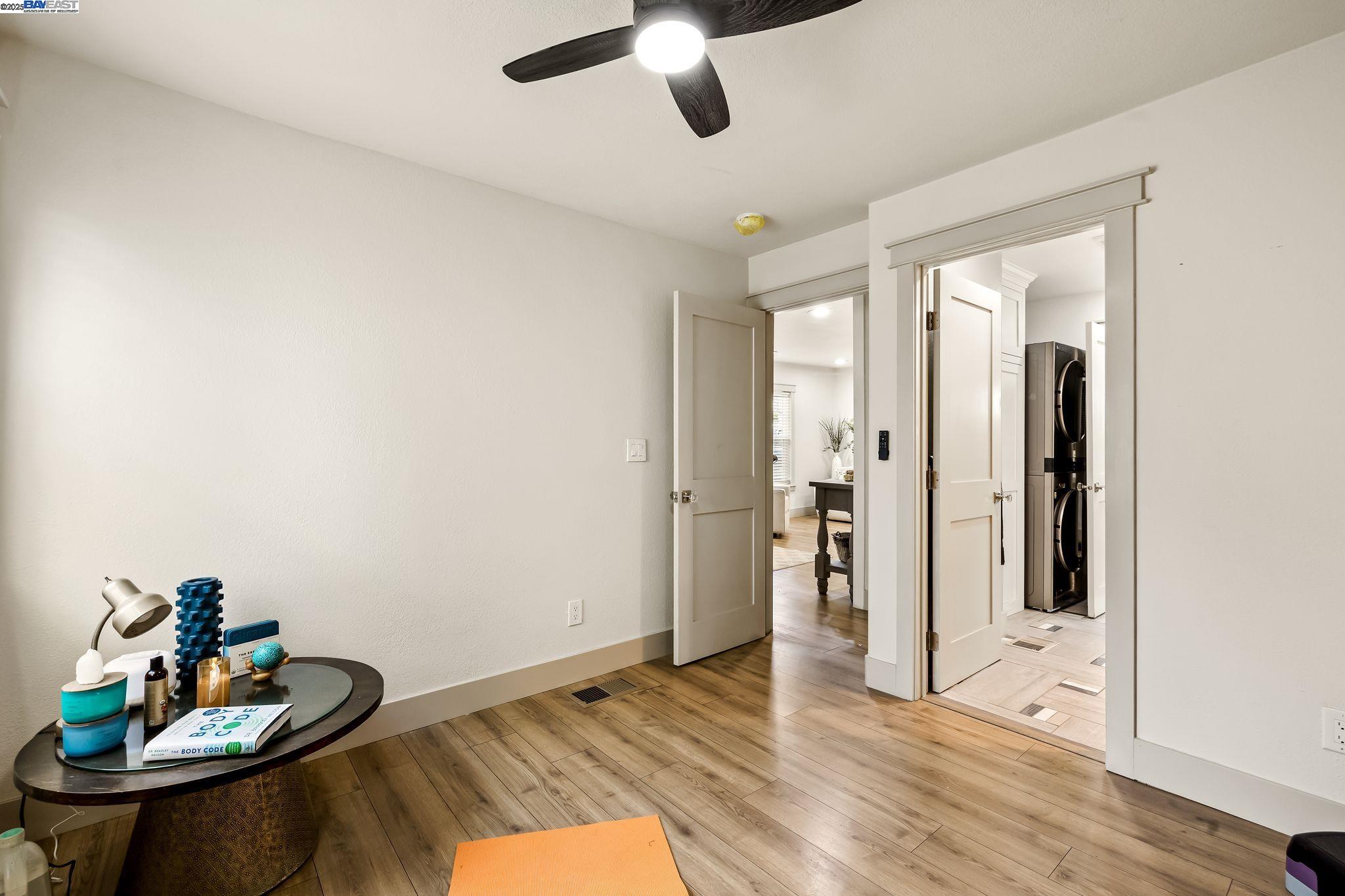 Detail Gallery Image 11 of 48 For 2141 Pomona, Martinez,  CA 94553 - 3 Beds | 2 Baths