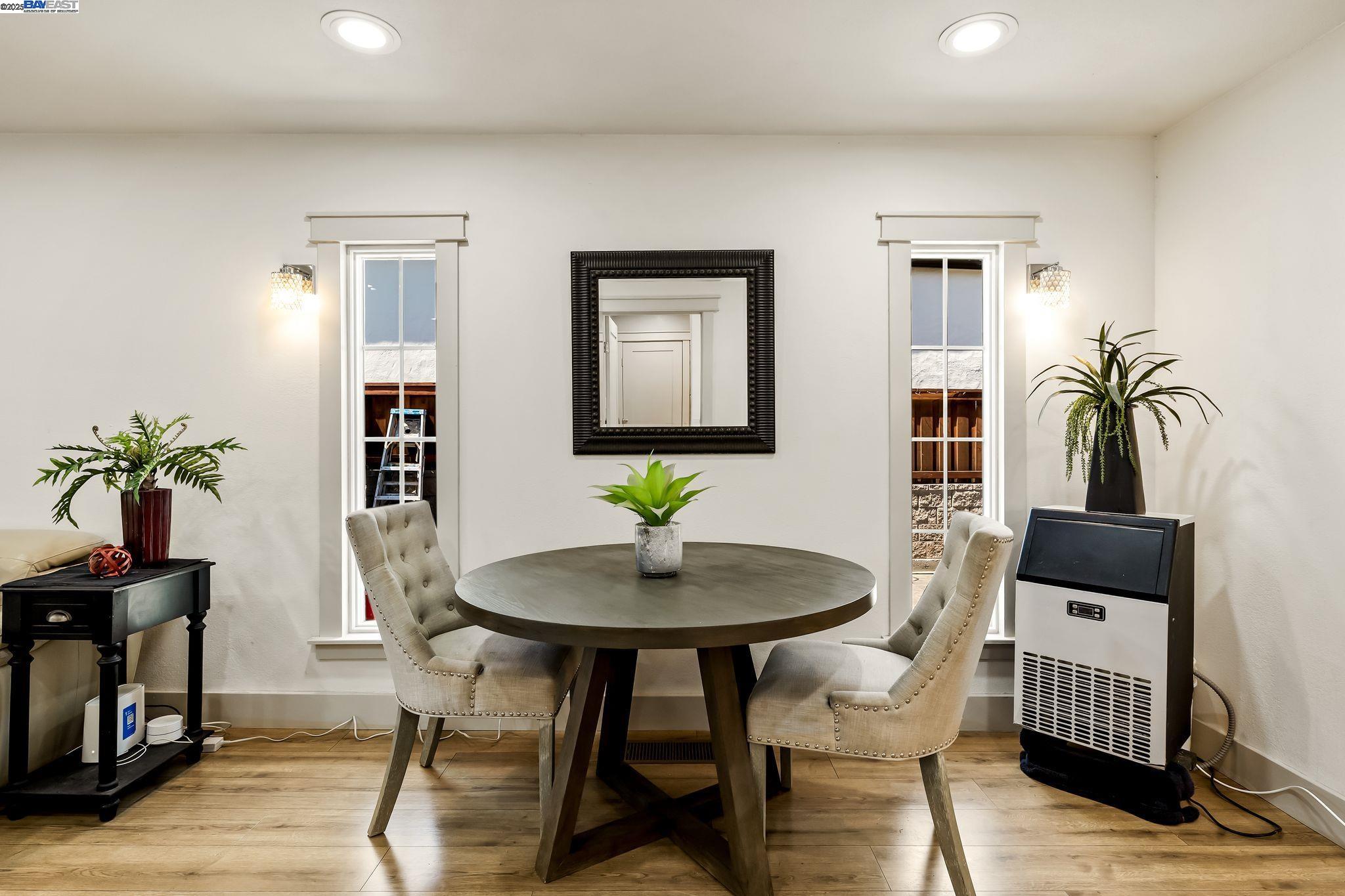 Detail Gallery Image 17 of 48 For 2141 Pomona, Martinez,  CA 94553 - 3 Beds | 2 Baths