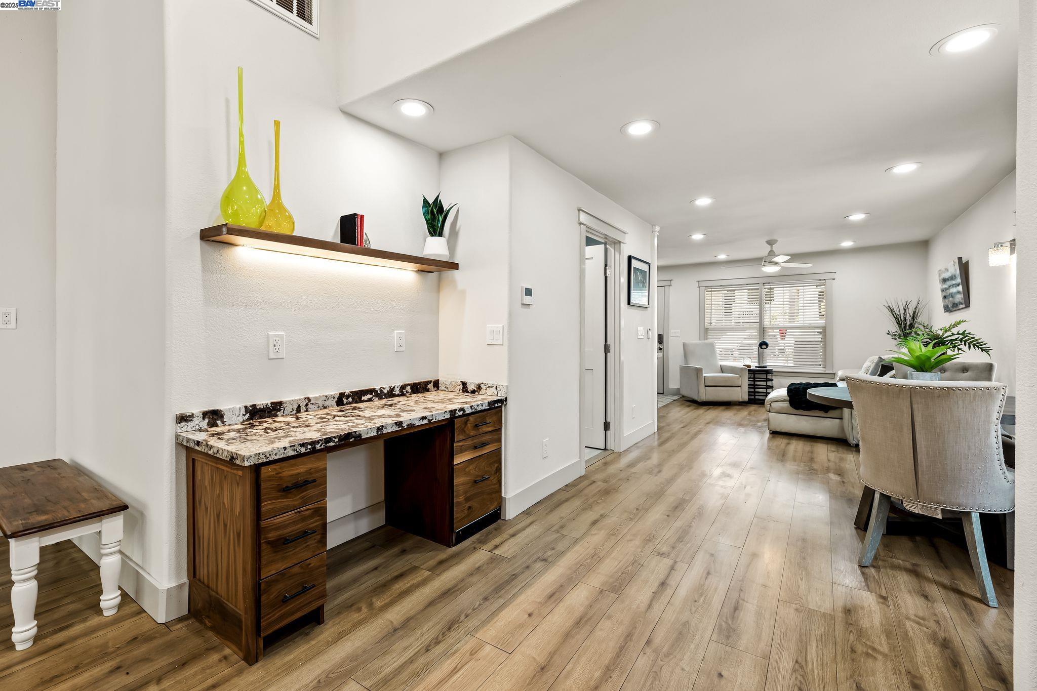 Detail Gallery Image 19 of 48 For 2141 Pomona, Martinez,  CA 94553 - 3 Beds | 2 Baths