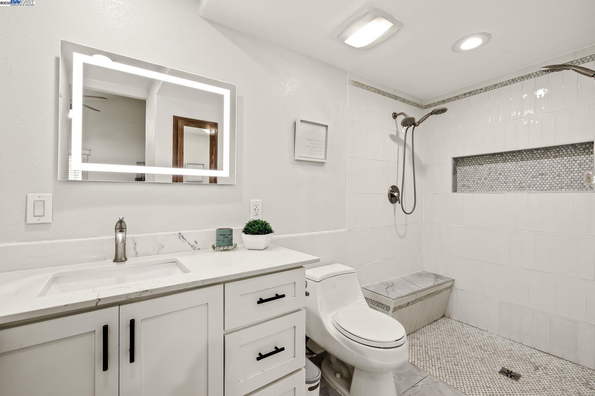Detail Gallery Image 27 of 48 For 2141 Pomona, Martinez,  CA 94553 - 3 Beds | 2 Baths