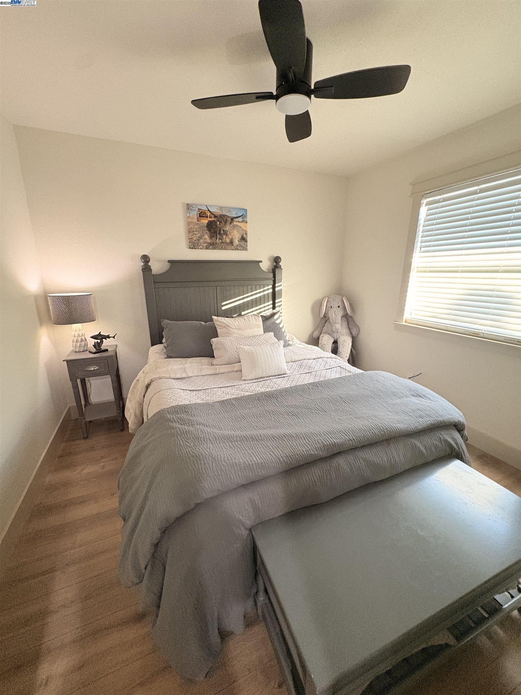 Detail Gallery Image 9 of 48 For 2141 Pomona, Martinez,  CA 94553 - 3 Beds | 2 Baths