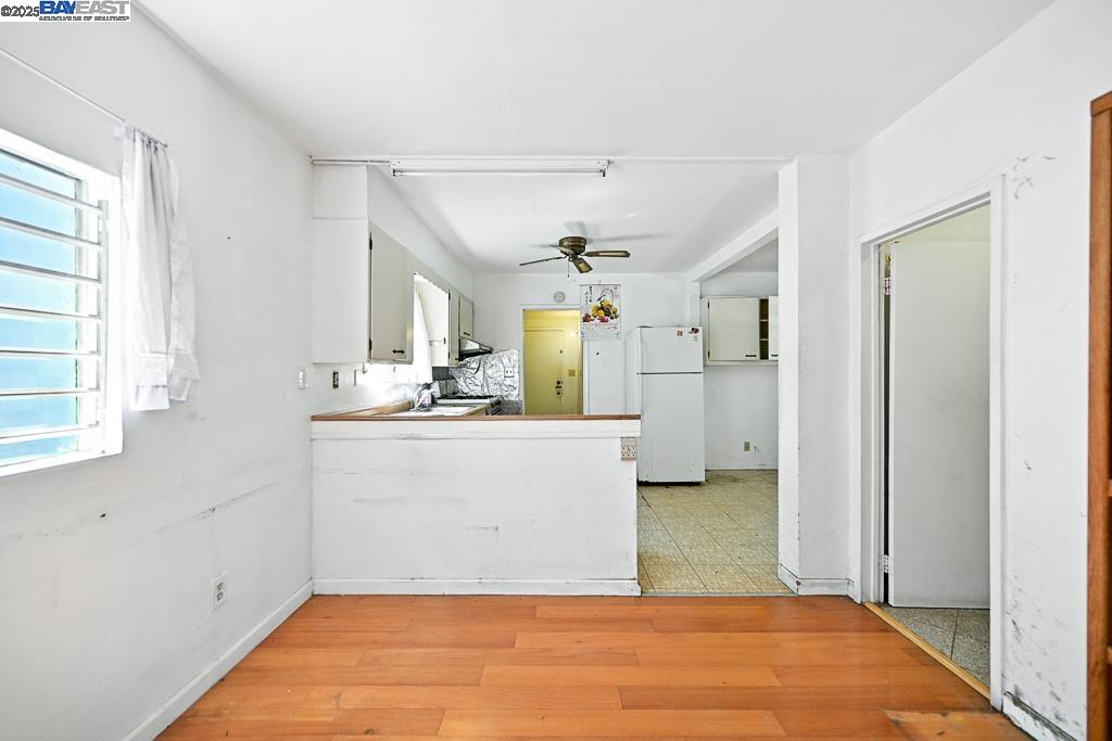 Detail Gallery Image 17 of 37 For 3229 Star Ave, Oakland,  CA 94619 - 1 Beds | 1 Baths