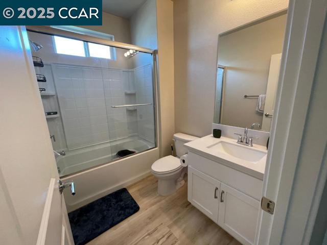 Detail Gallery Image 12 of 17 For 5541 Promontory Way, Antioch,  CA 94531 - 5 Beds | 4 Baths