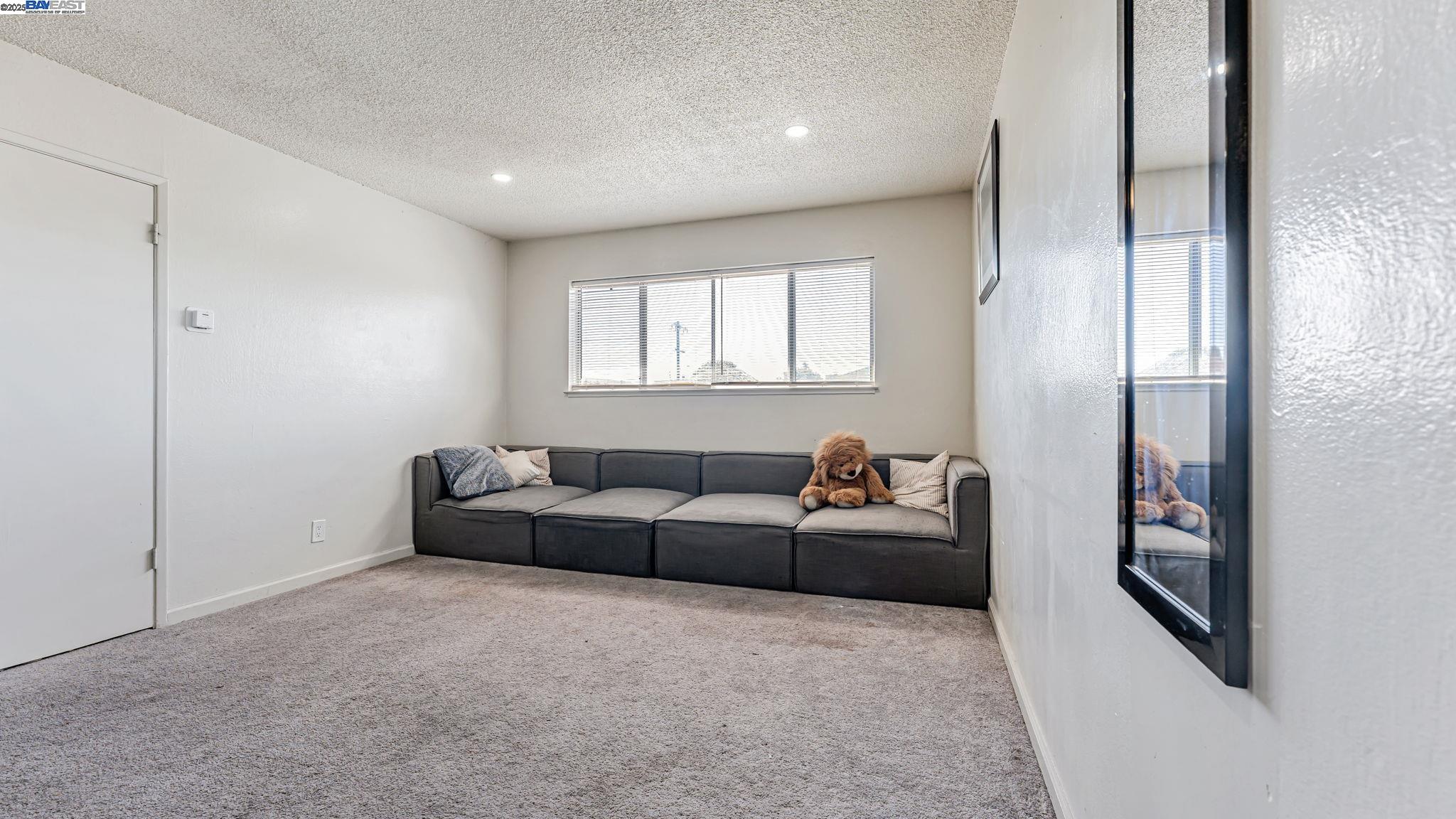 Detail Gallery Image 17 of 50 For 1250 95th Ave, Oakland,  CA 94603 - – Beds | – Baths