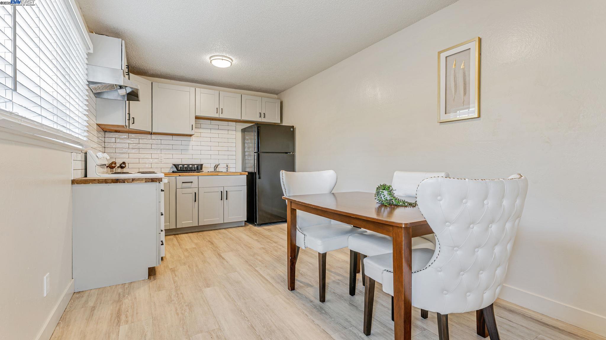 Detail Gallery Image 26 of 50 For 1250 95th Ave, Oakland,  CA 94603 - – Beds | – Baths