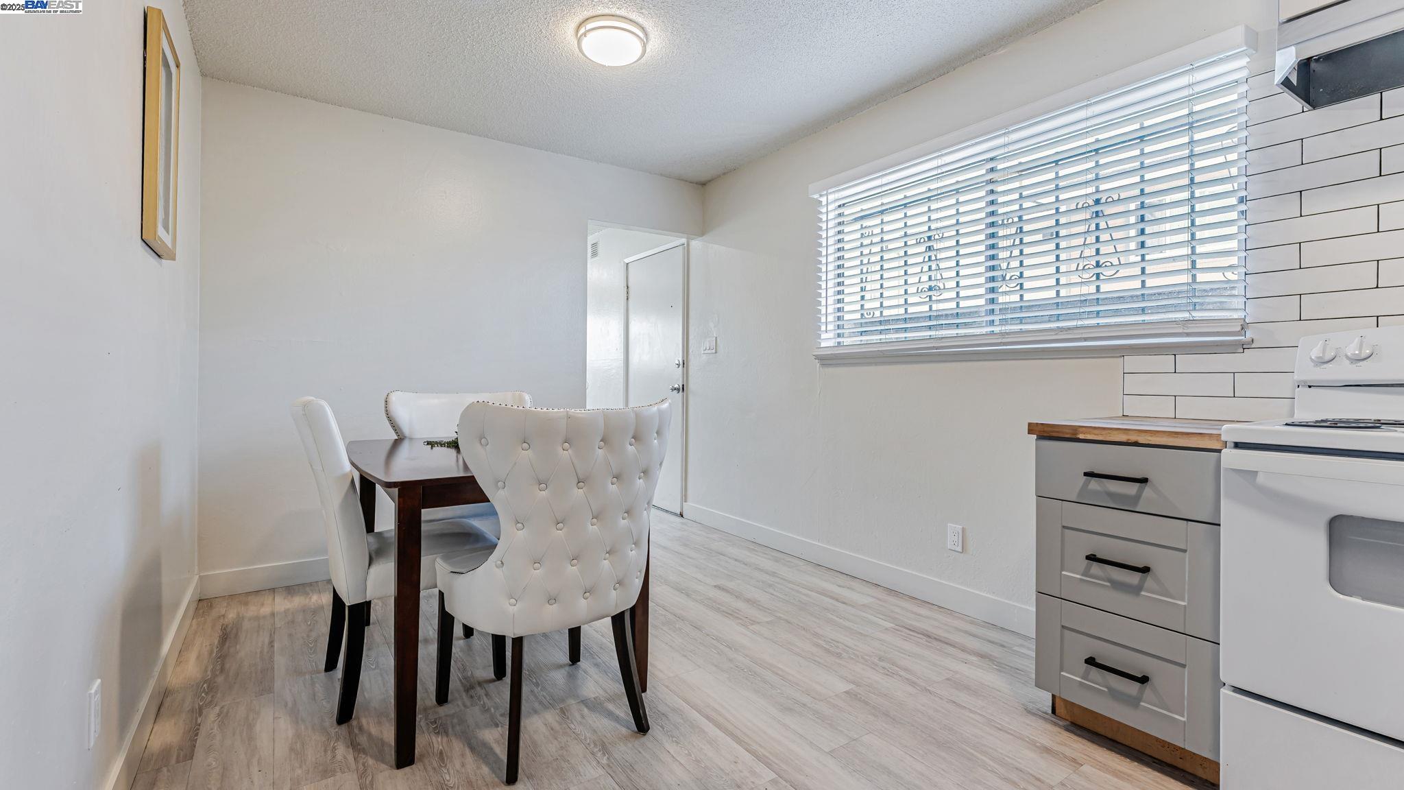 Detail Gallery Image 27 of 50 For 1250 95th Ave, Oakland,  CA 94603 - – Beds | – Baths