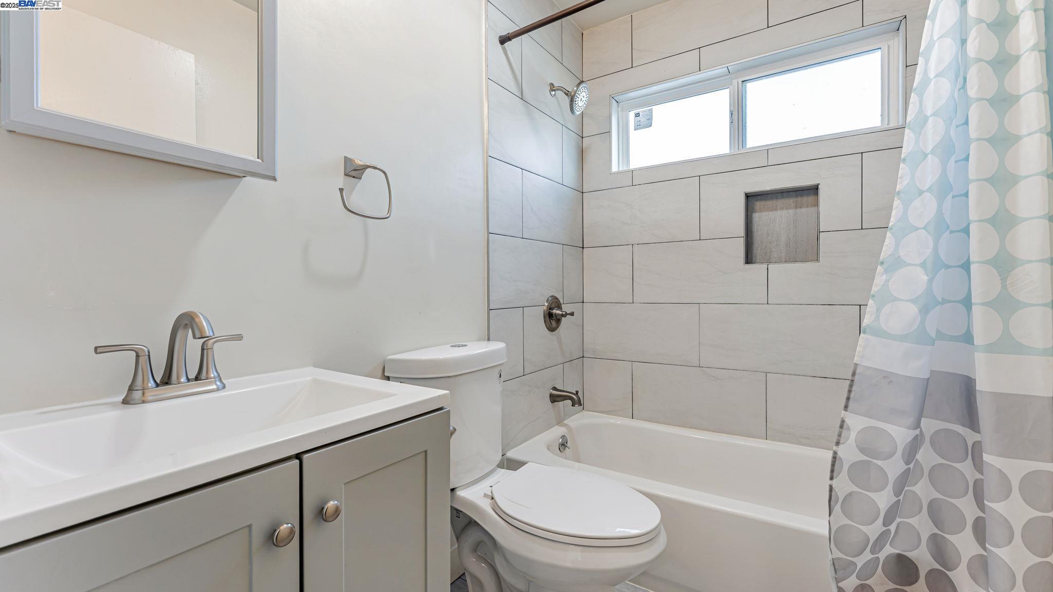 Detail Gallery Image 43 of 50 For 1250 95th Ave, Oakland,  CA 94603 - – Beds | – Baths