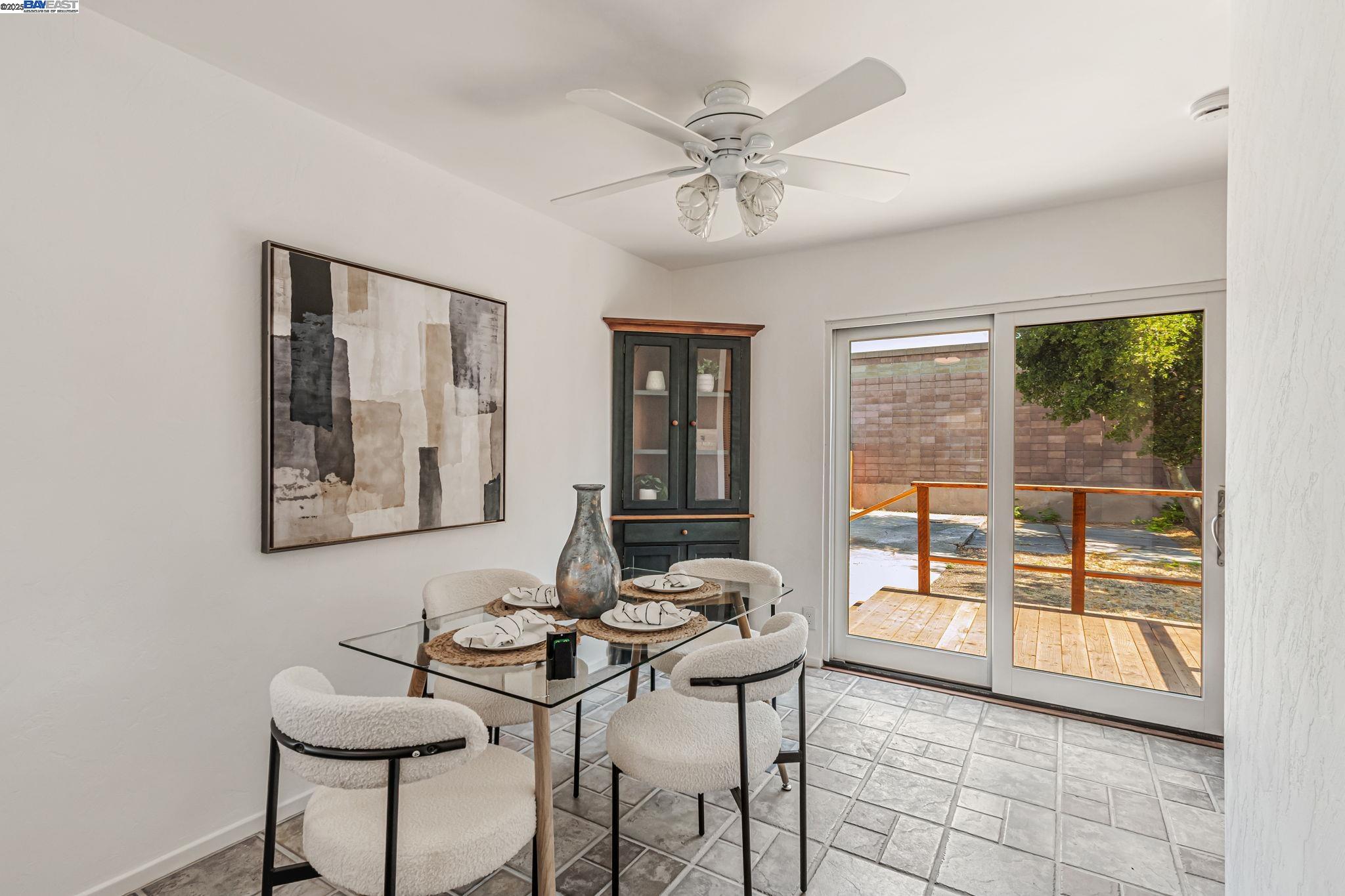 Detail Gallery Image 12 of 29 For 1456 Timothy, San Leandro,  CA 94577-2326 - 3 Beds | 1 Baths