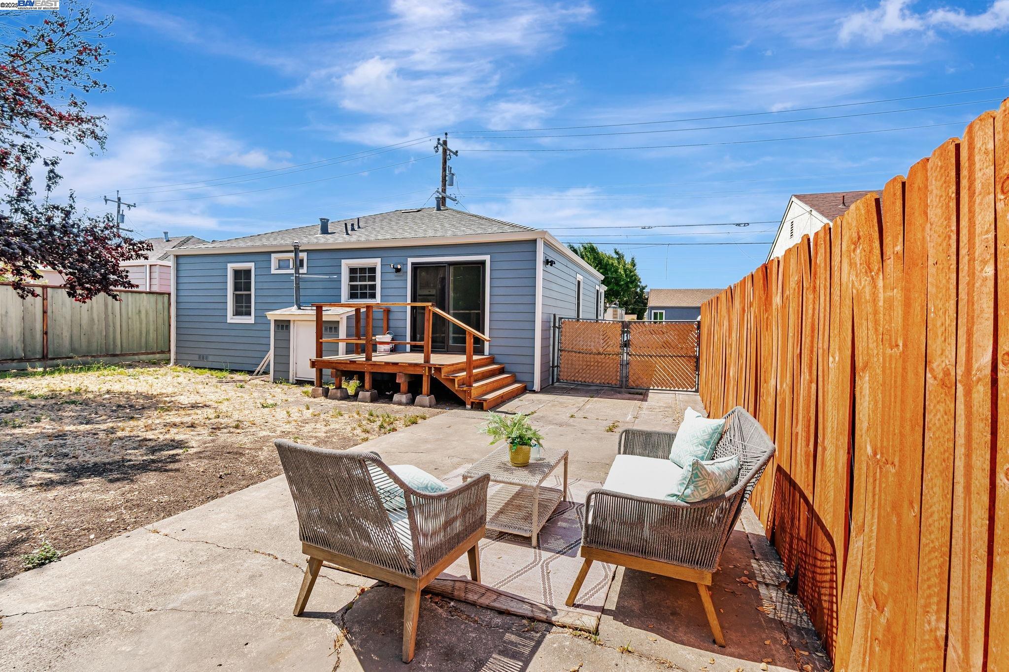 Detail Gallery Image 26 of 29 For 1456 Timothy, San Leandro,  CA 94577-2326 - 3 Beds | 1 Baths