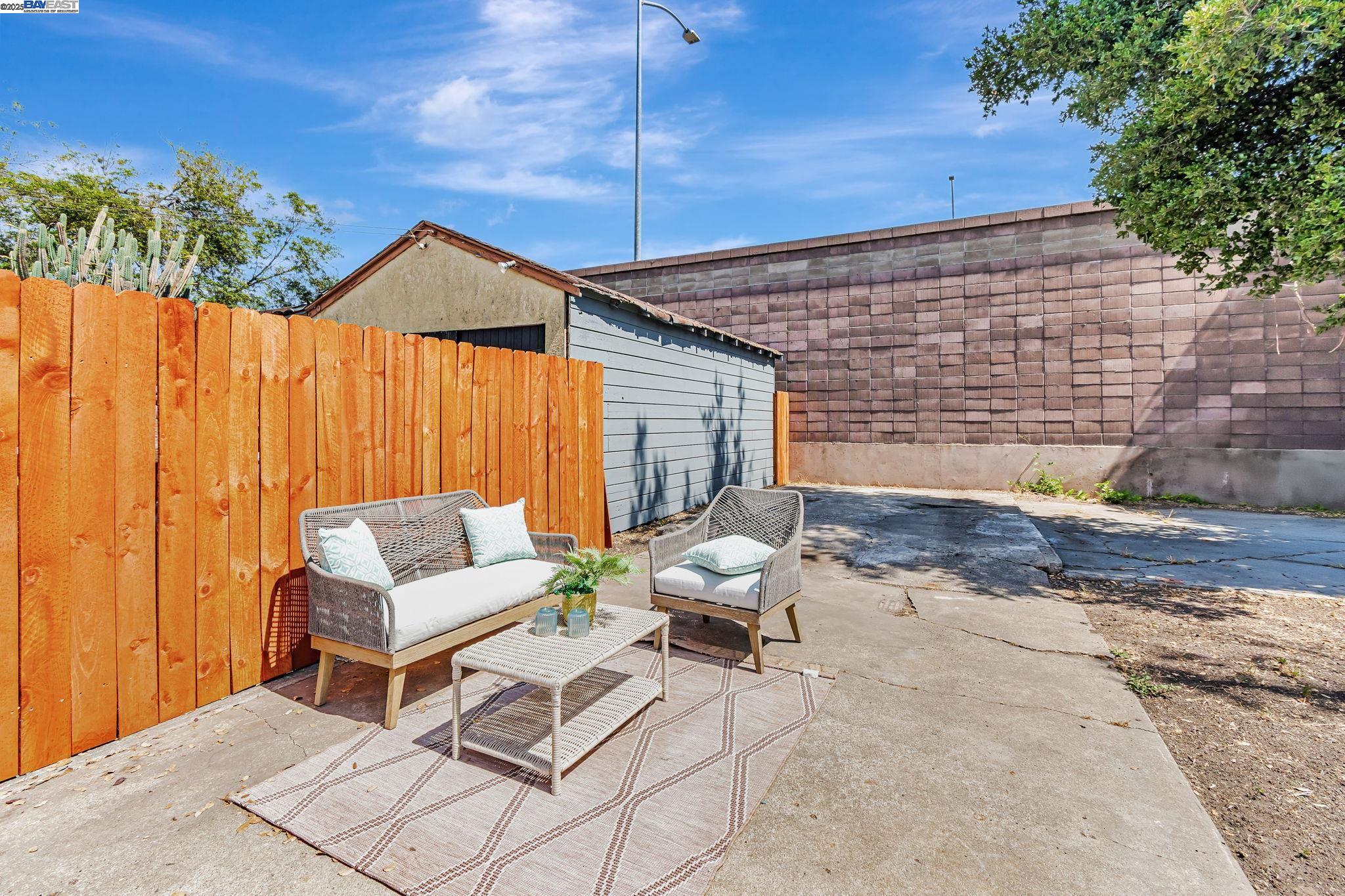 Detail Gallery Image 27 of 29 For 1456 Timothy, San Leandro,  CA 94577-2326 - 3 Beds | 1 Baths