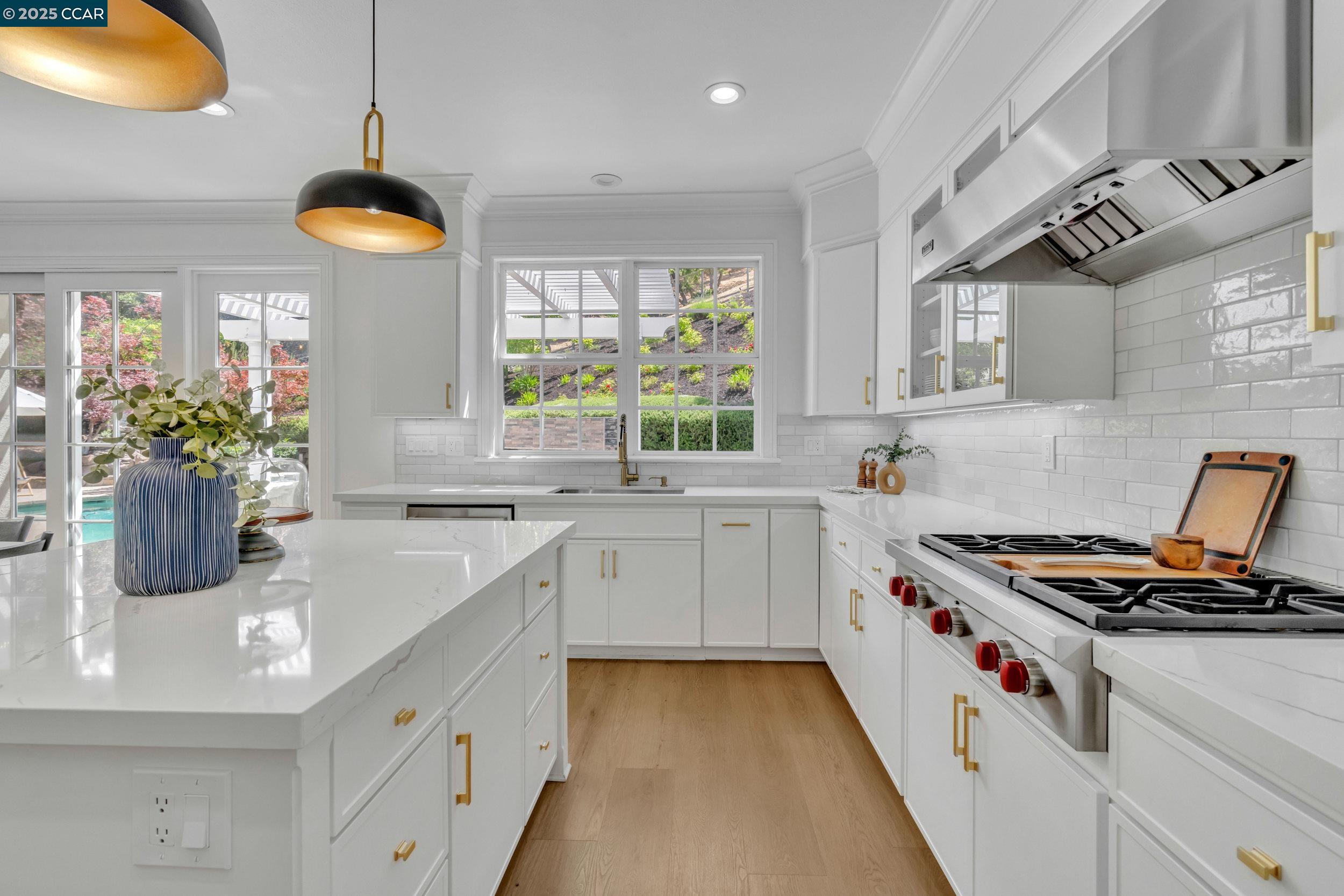 Detail Gallery Image 12 of 59 For 529 Justin Morgan Dr, Alamo,  CA 94507 - 6 Beds | 4/1 Baths