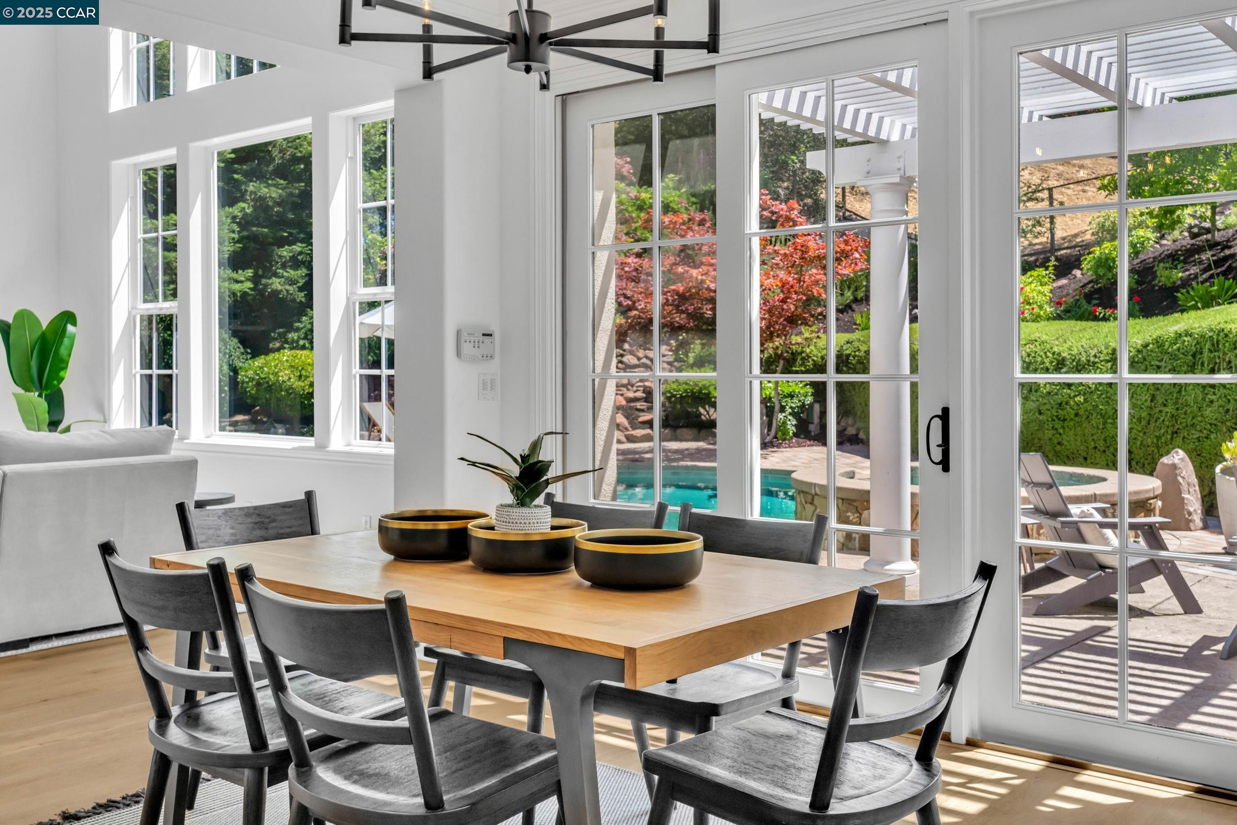 Detail Gallery Image 14 of 59 For 529 Justin Morgan Dr, Alamo,  CA 94507 - 6 Beds | 4/1 Baths