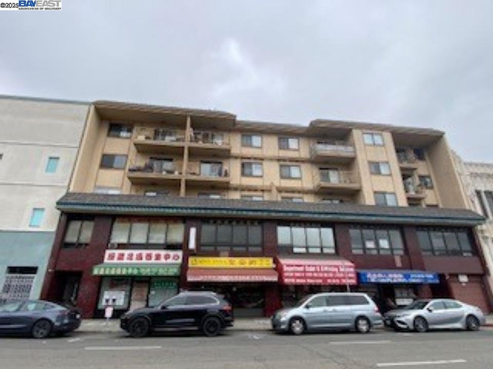 Front Image Thumbnail for BE41109544