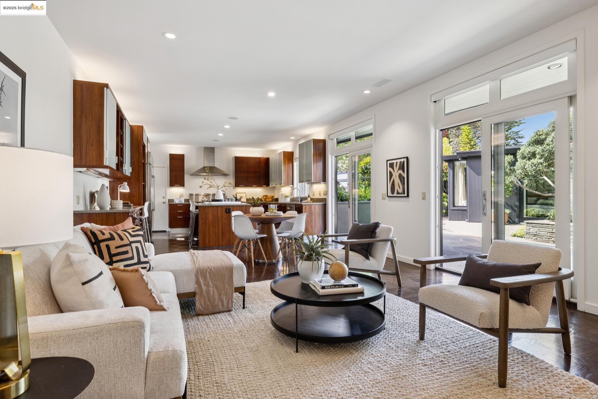 Detail Gallery Image 23 of 59 For 7 Requa Place, Piedmont,  CA 94611 - 4 Beds | 4 Baths