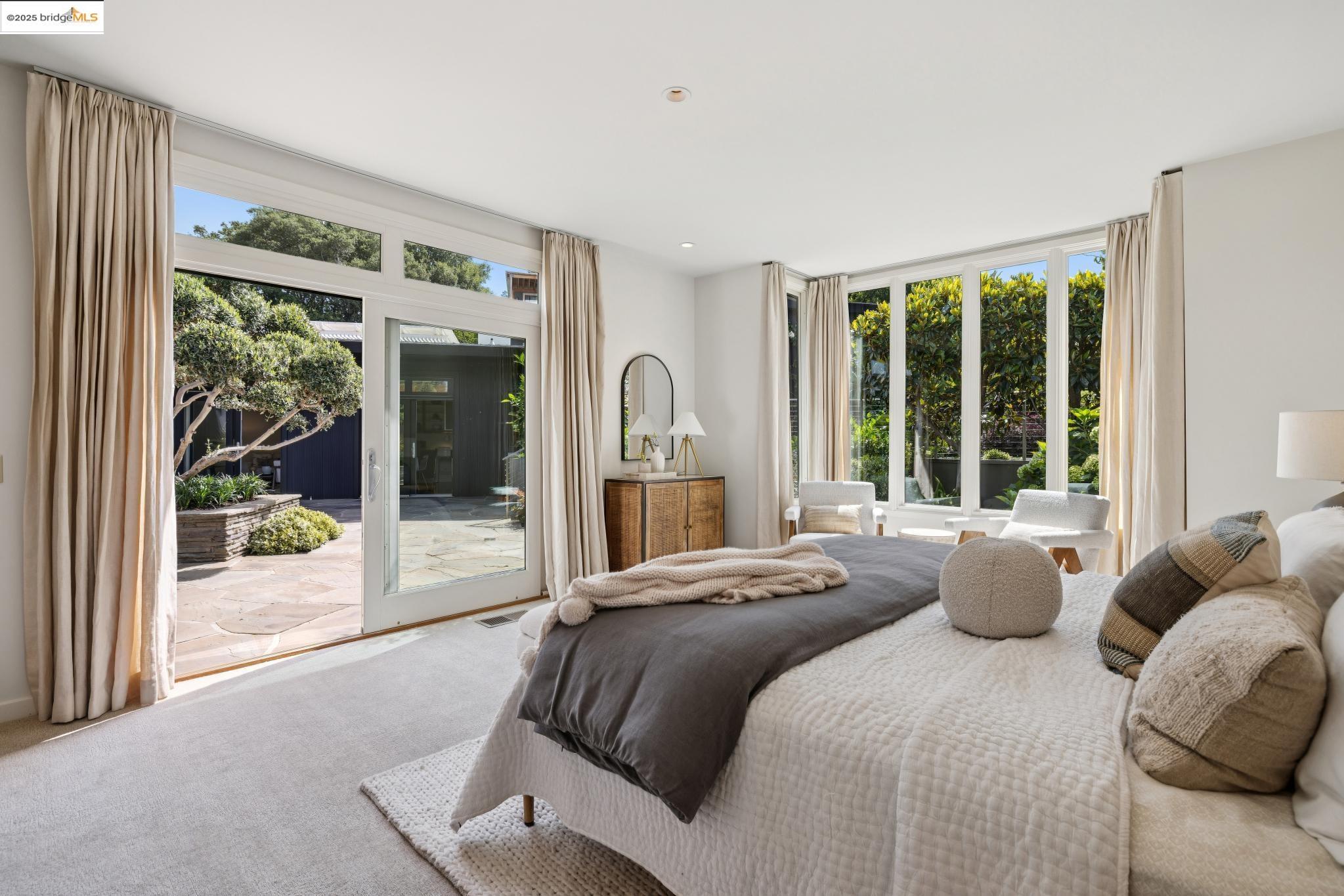 Detail Gallery Image 33 of 59 For 7 Requa Place, Piedmont,  CA 94611 - 4 Beds | 4 Baths