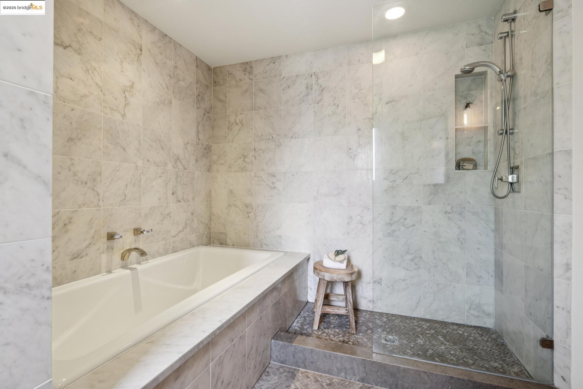 Detail Gallery Image 36 of 59 For 7 Requa Place, Piedmont,  CA 94611 - 4 Beds | 4 Baths