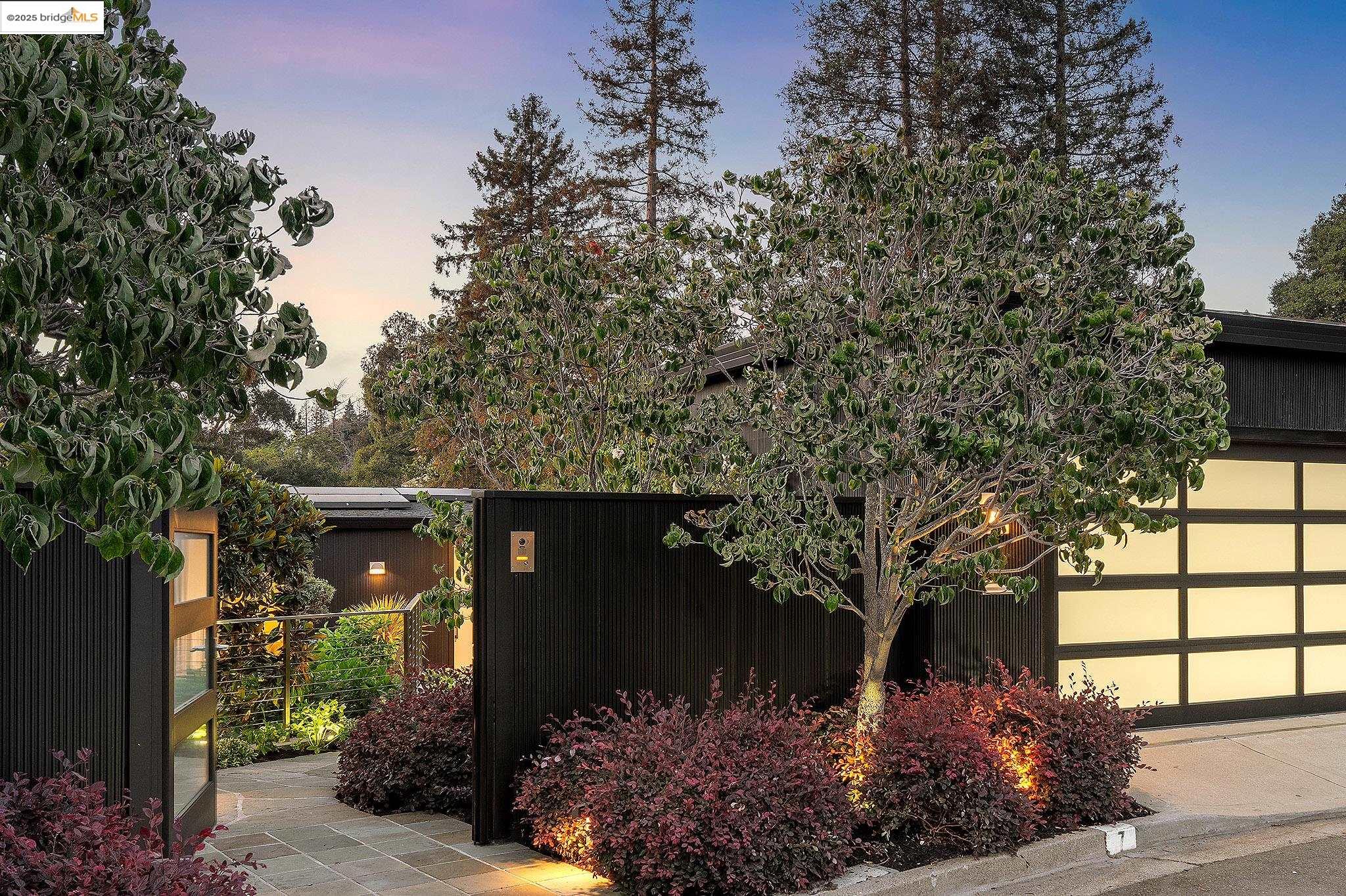 Detail Gallery Image 50 of 59 For 7 Requa Place, Piedmont,  CA 94611 - 4 Beds | 4 Baths