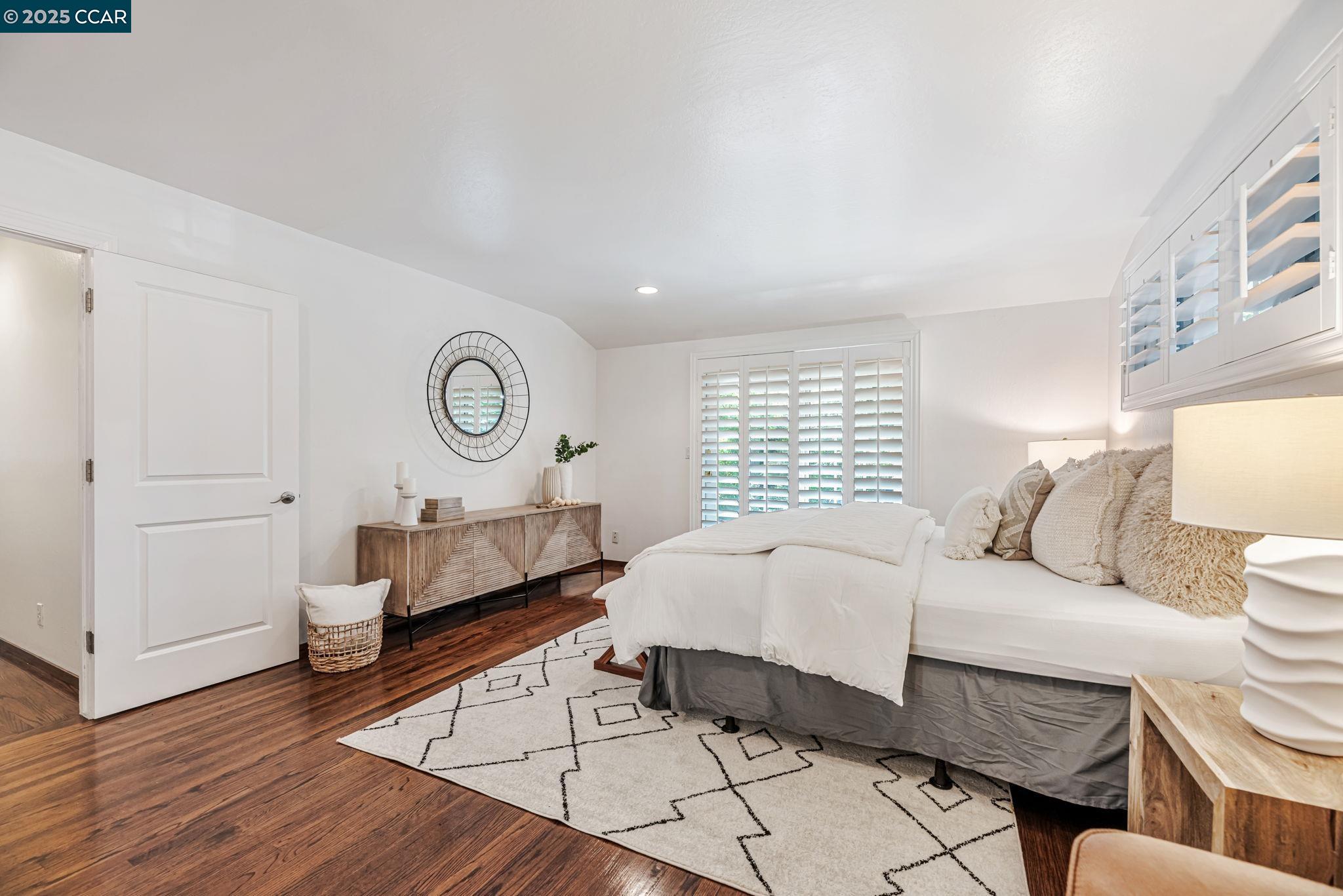 Detail Gallery Image 15 of 25 For 2600 Lunada Ln, Alamo,  CA 94507 - 4 Beds | 2/1 Baths