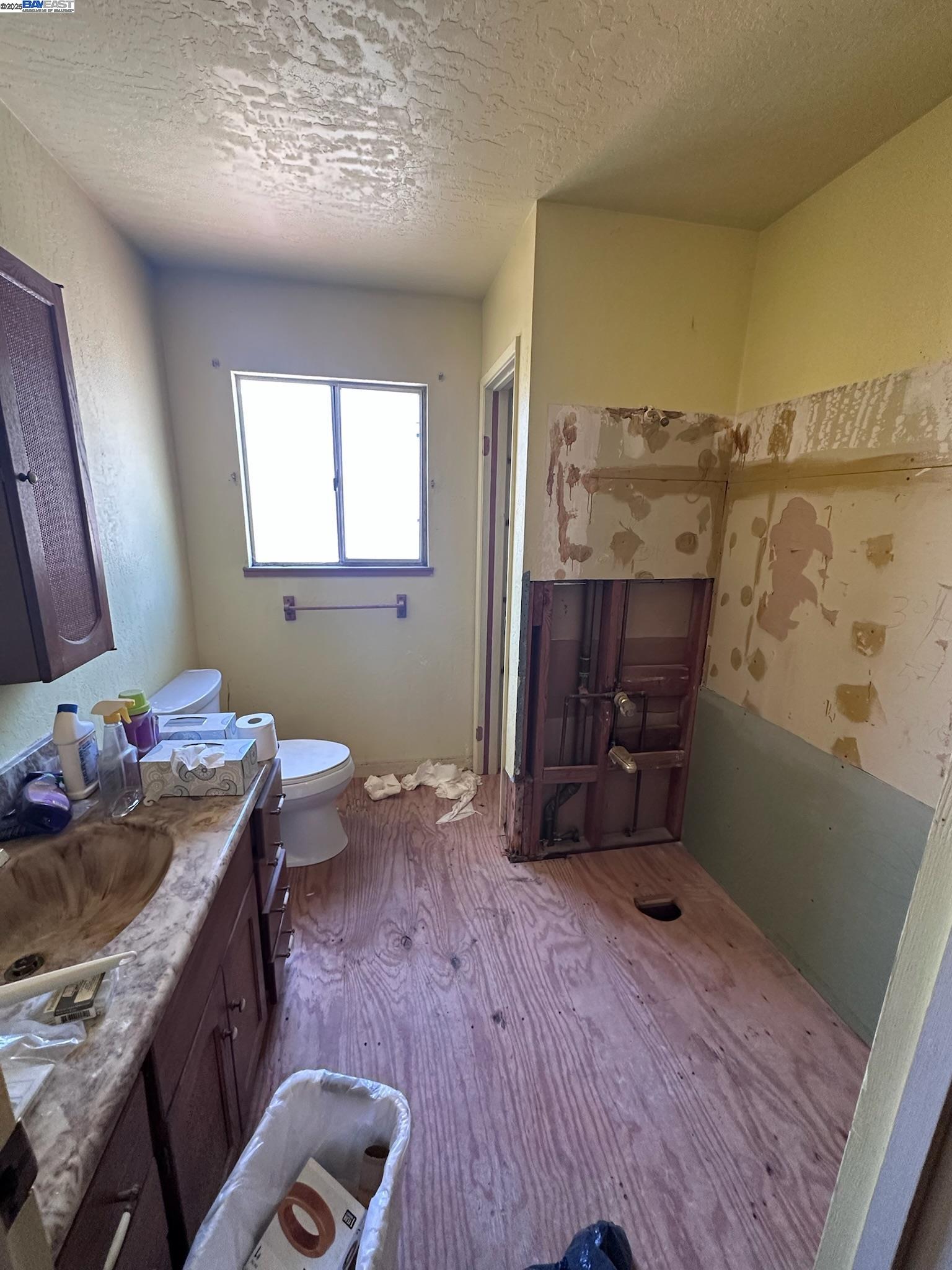 Detail Gallery Image 23 of 36 For 574 Juana Ave, San Leandro,  CA 94577 - 4 Beds | 1 Baths