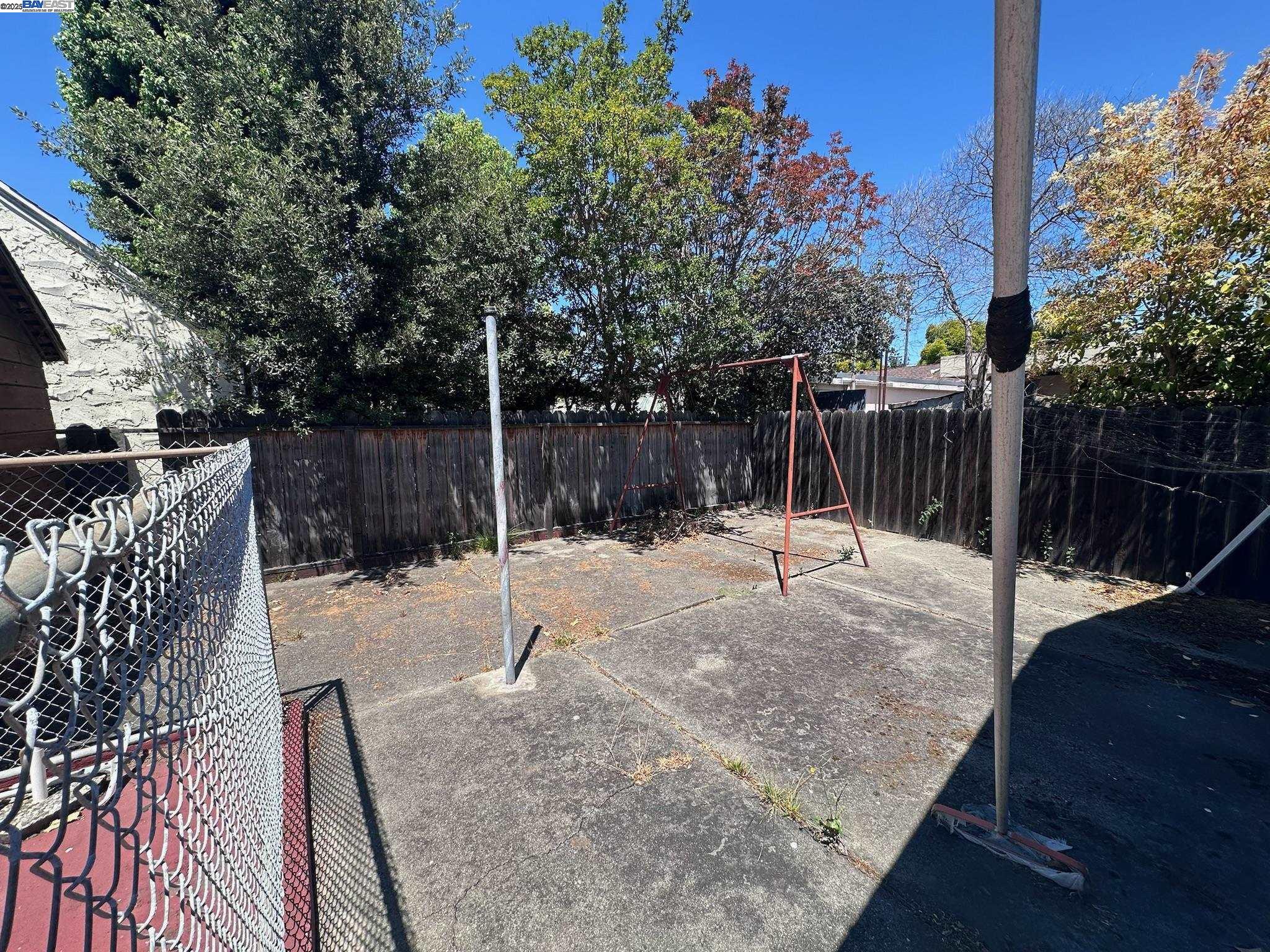 Detail Gallery Image 27 of 36 For 574 Juana Ave, San Leandro,  CA 94577 - 4 Beds | 1 Baths