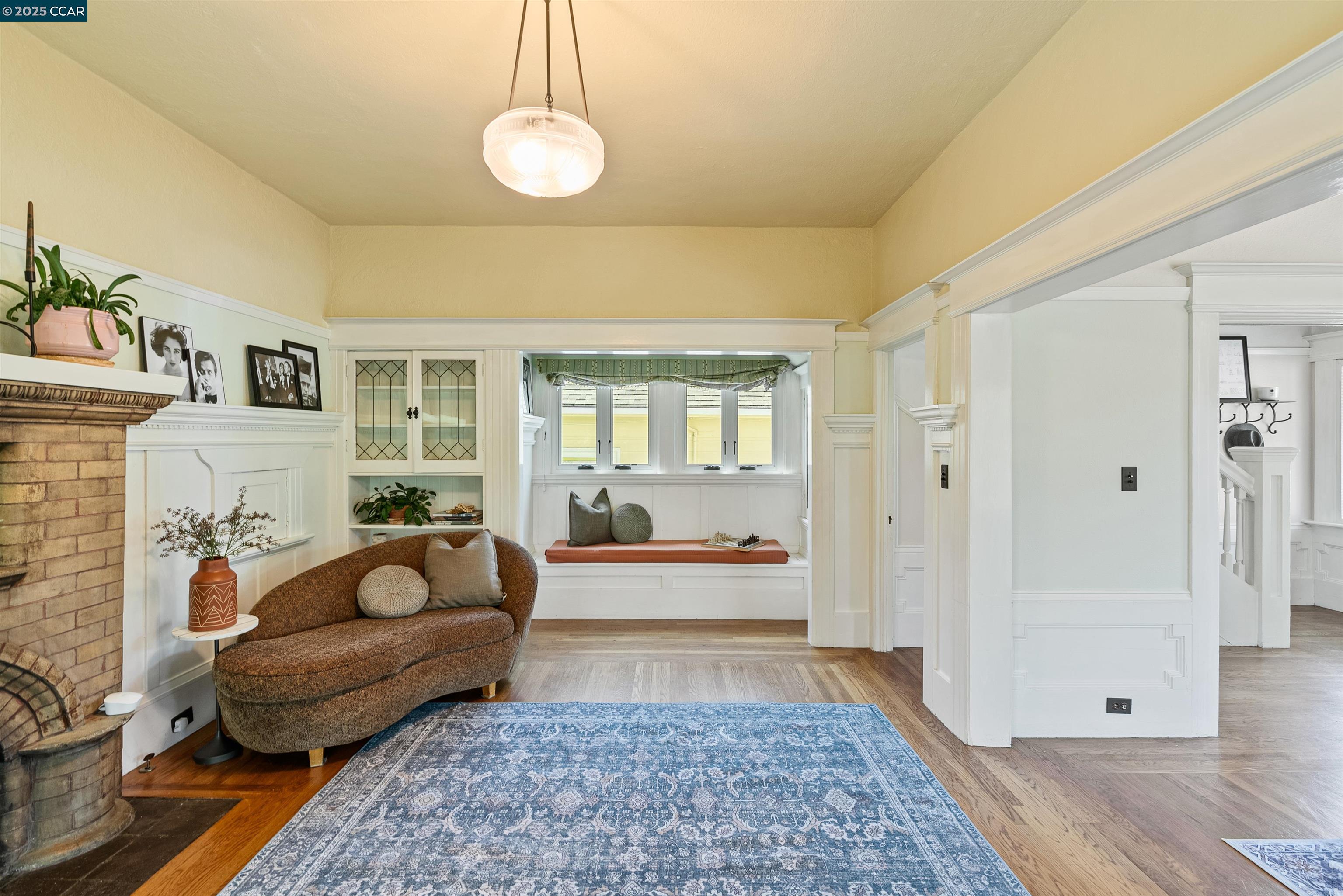Detail Gallery Image 11 of 46 For 2840 11th Ave, Oakland,  CA 94610 - 3 Beds | 2 Baths