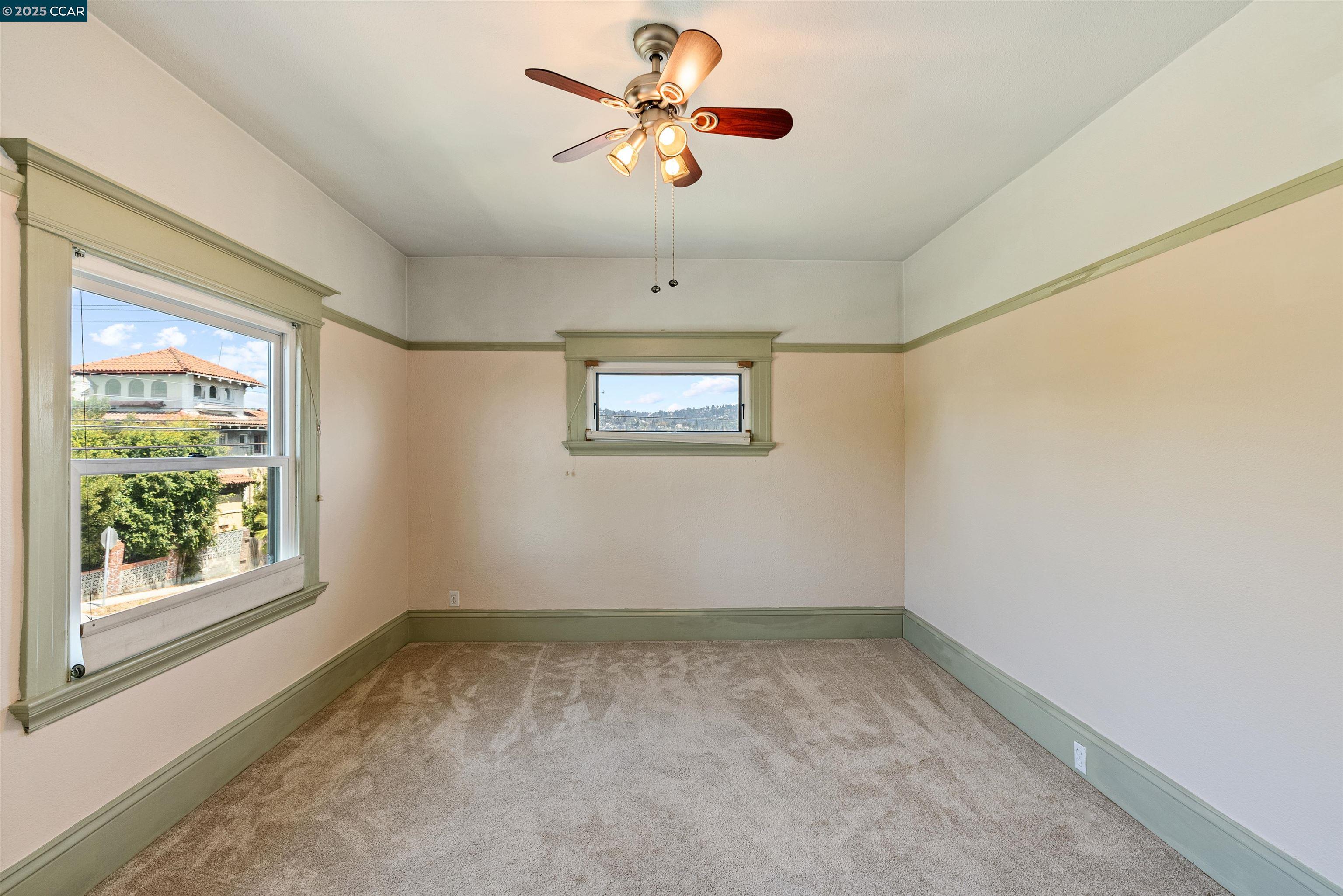 Detail Gallery Image 23 of 46 For 2840 11th Ave, Oakland,  CA 94610 - 3 Beds | 2 Baths